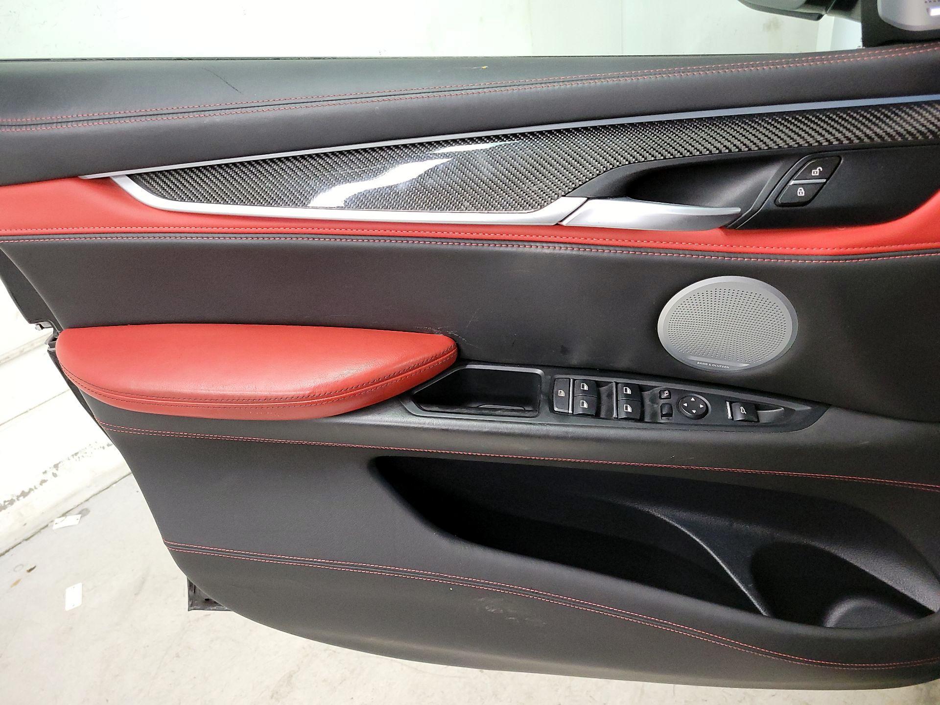 Thumbnail: 2017 BMW X6 - 12