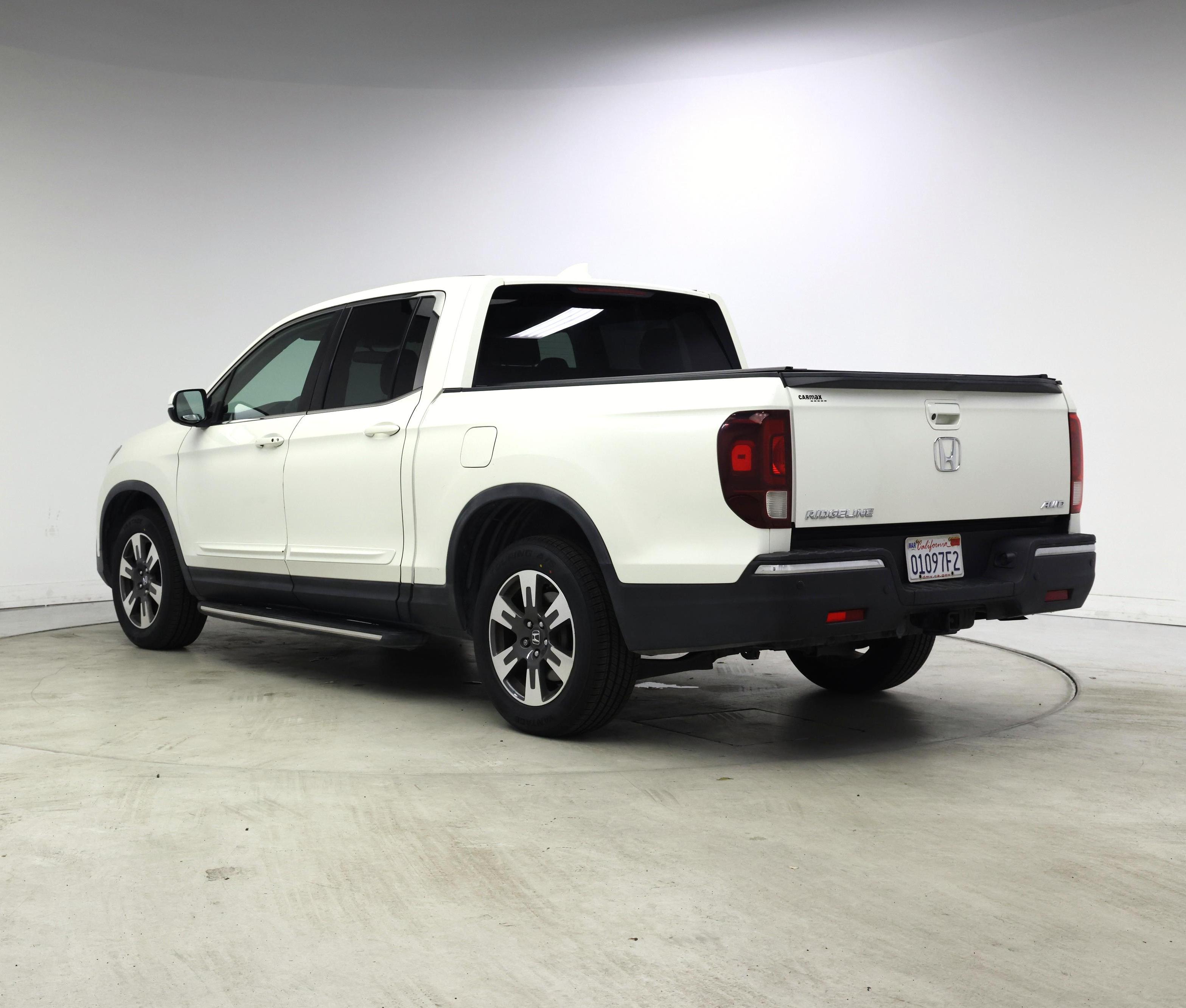 Thumbnail: 2017 Honda Ridgeline - 2