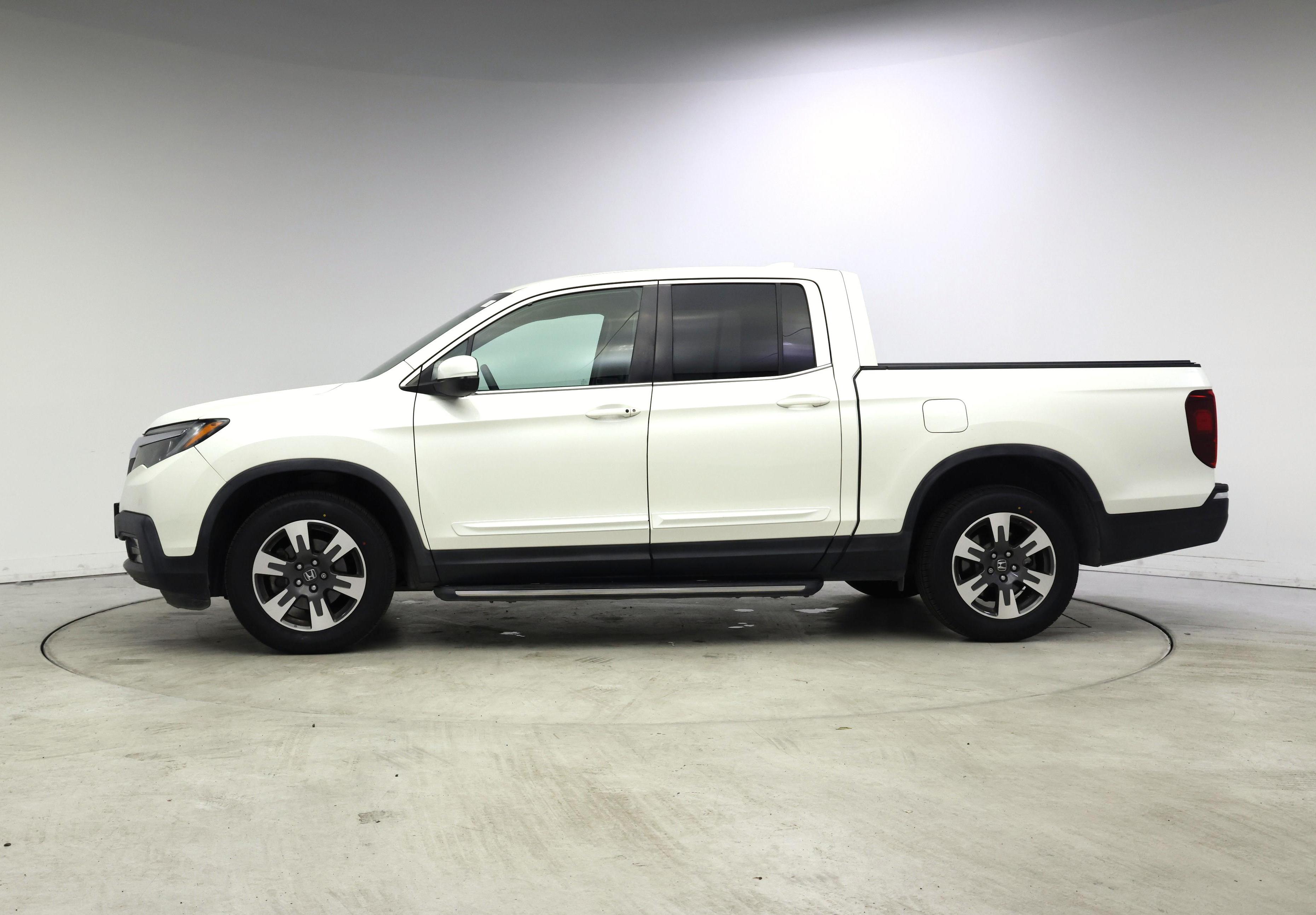 Thumbnail: 2017 Honda Ridgeline - 3