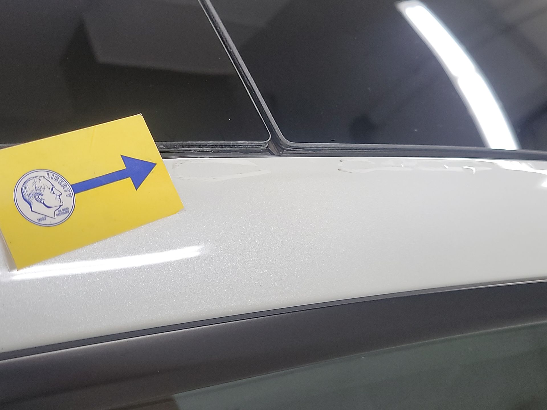 Thumbnail: 2023 Tesla Model 3 - 18