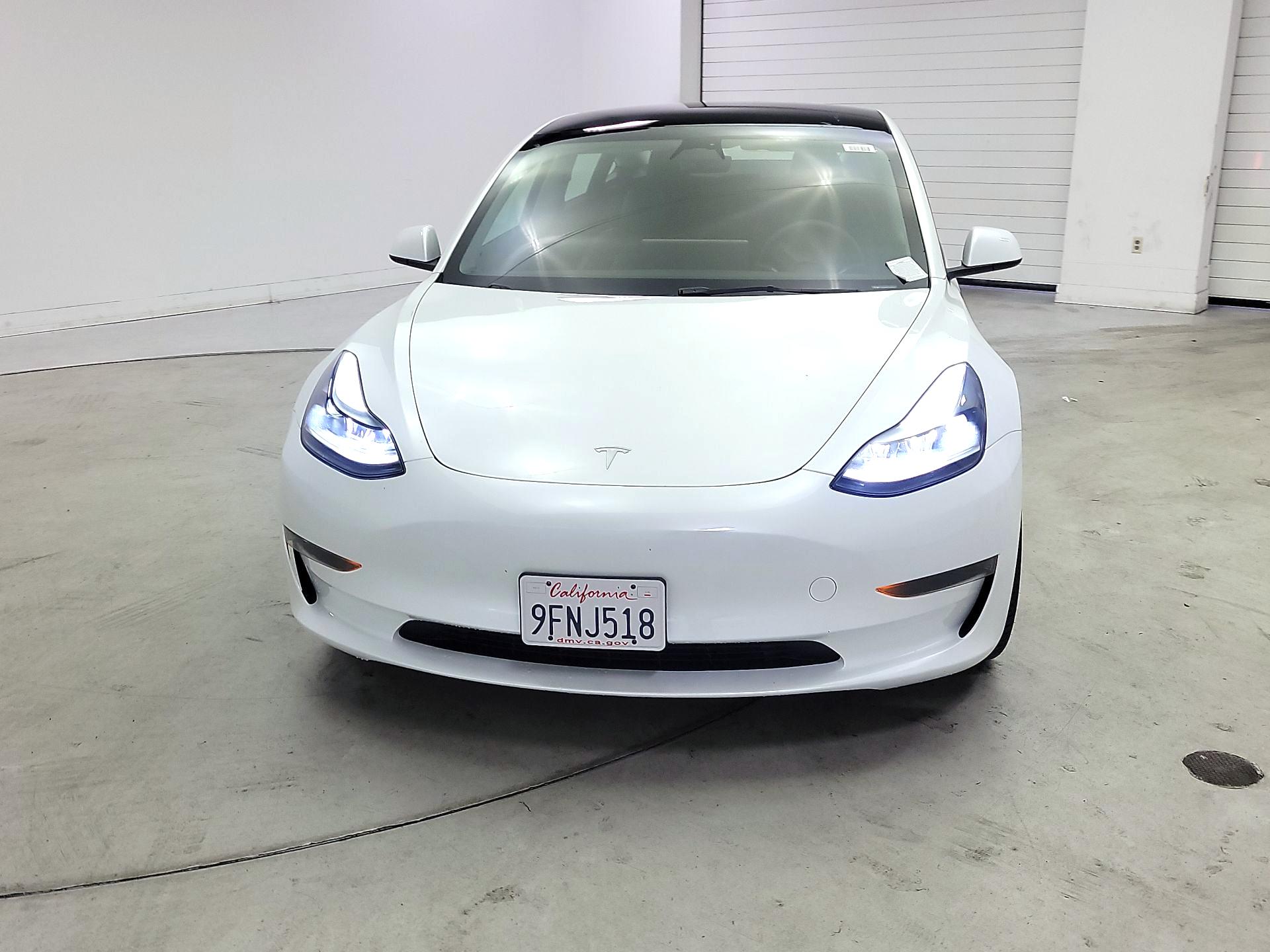 Thumbnail: 2023 Tesla Model 3 - 2