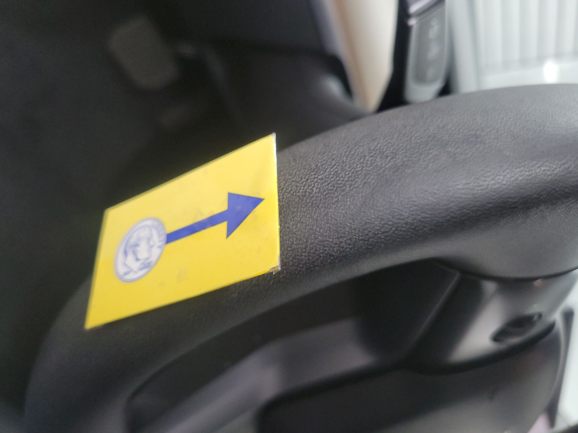 Thumbnail: 2023 Tesla Model 3 - 20