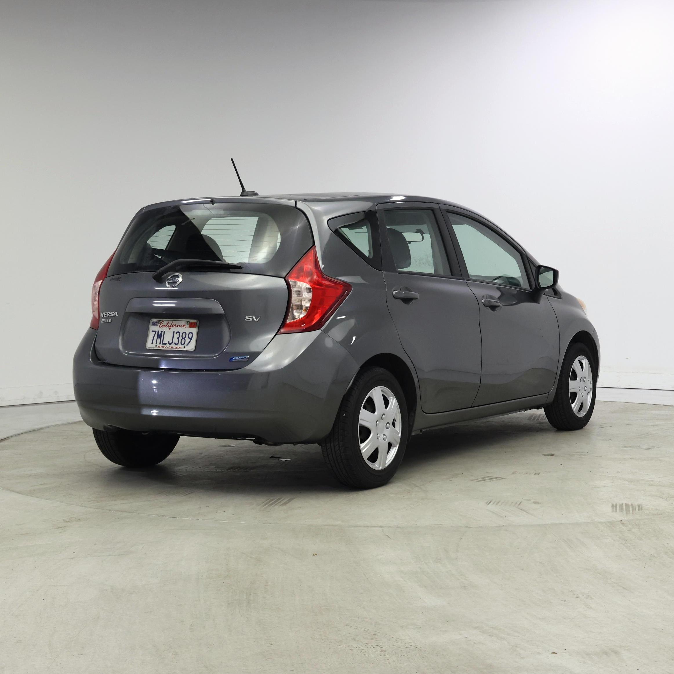 Thumbnail: 2016 Nissan Versa Note - 8