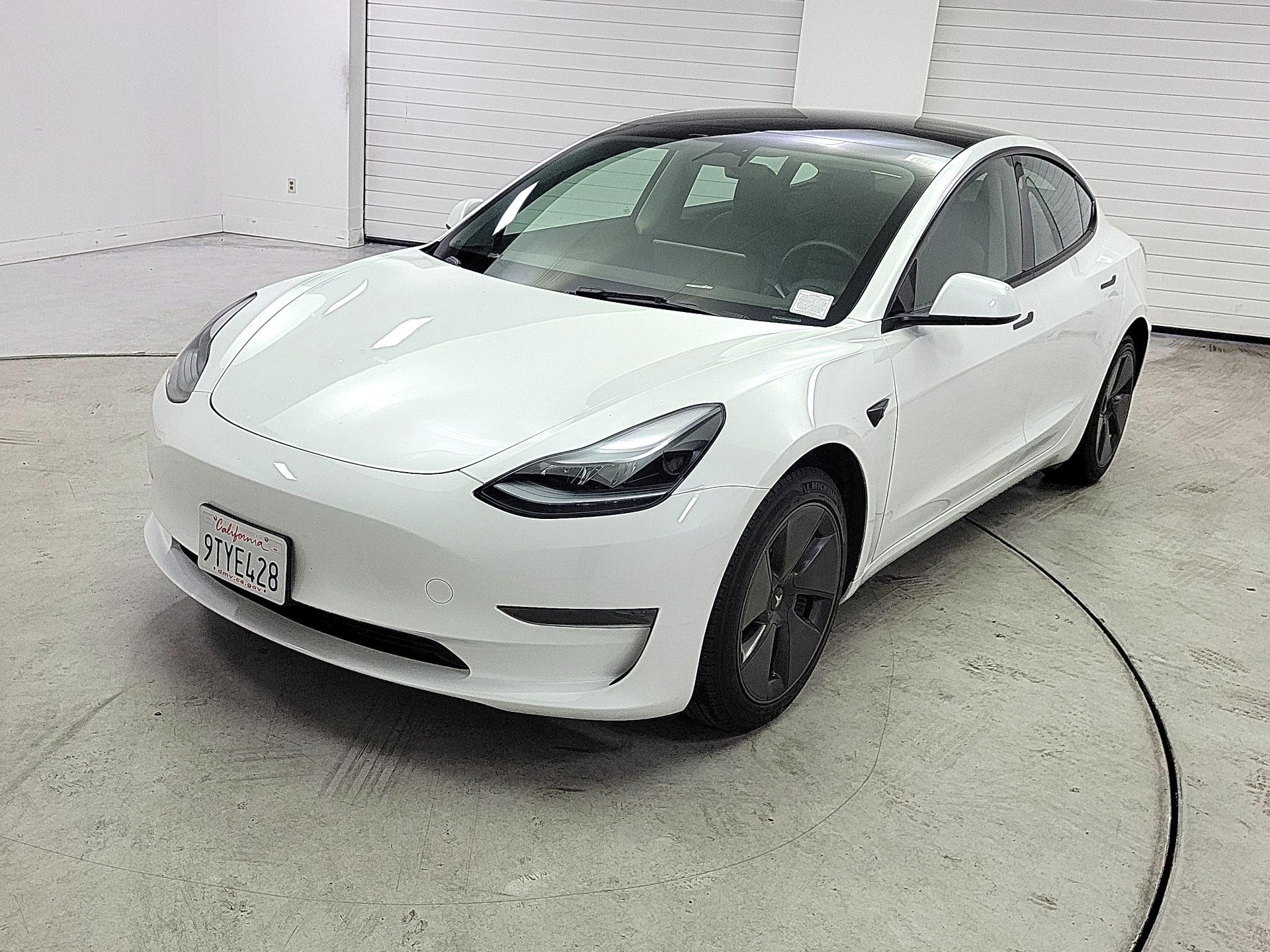 Thumbnail: 2023 Tesla Model 3 - 3