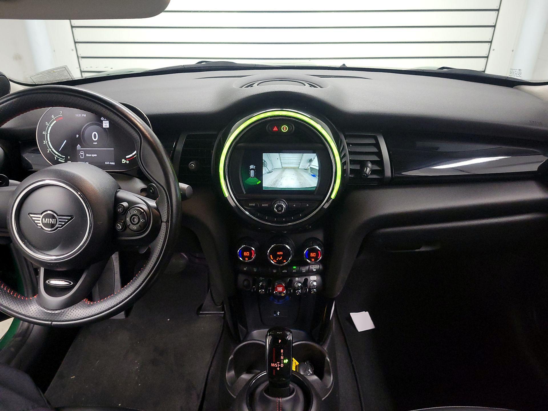 Thumbnail: 2021 MINI Cooper Hardtop - 8