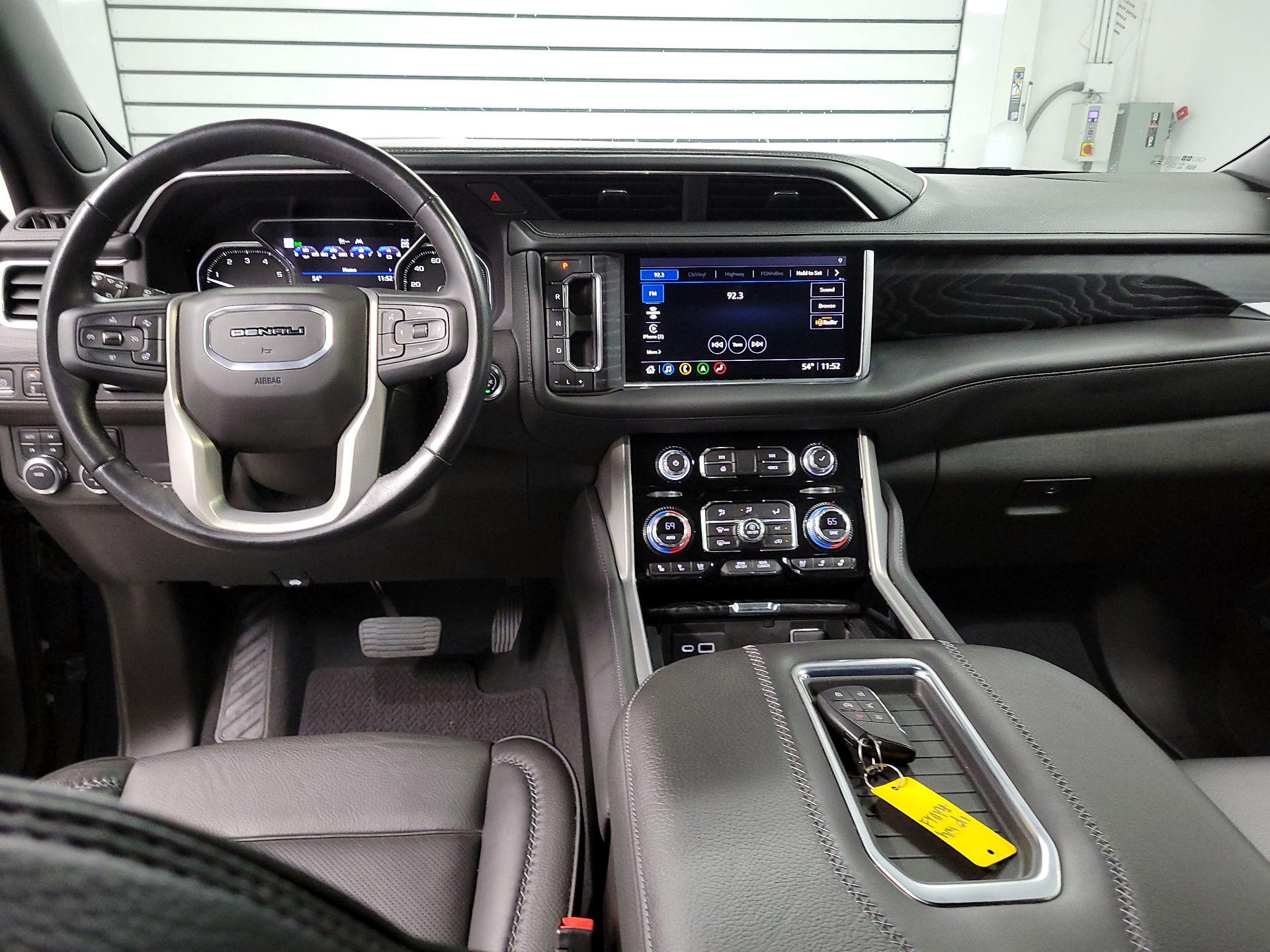 Thumbnail: 2021 GMC Yukon XL - 9