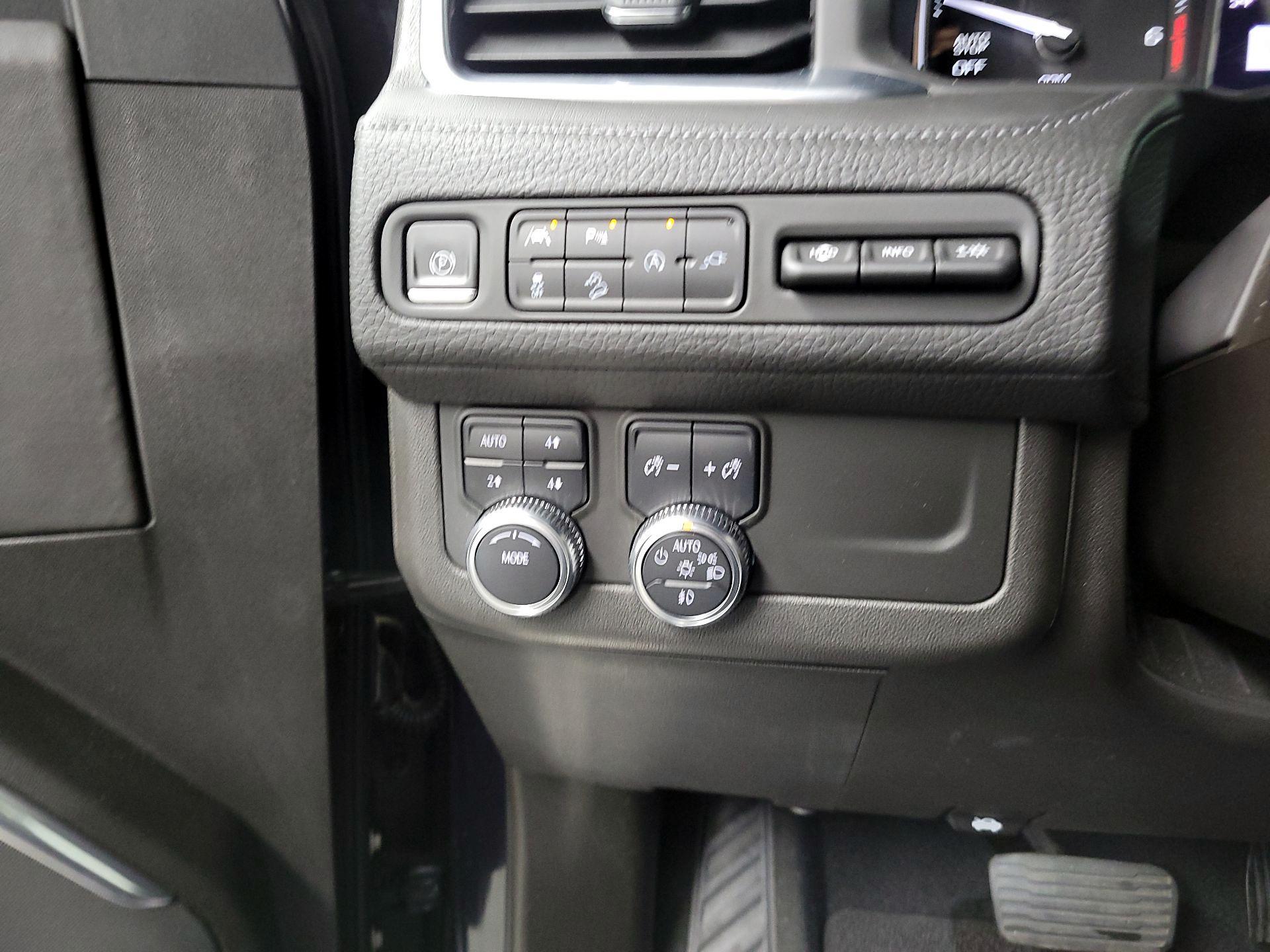 Thumbnail: 2021 GMC Yukon XL - 13