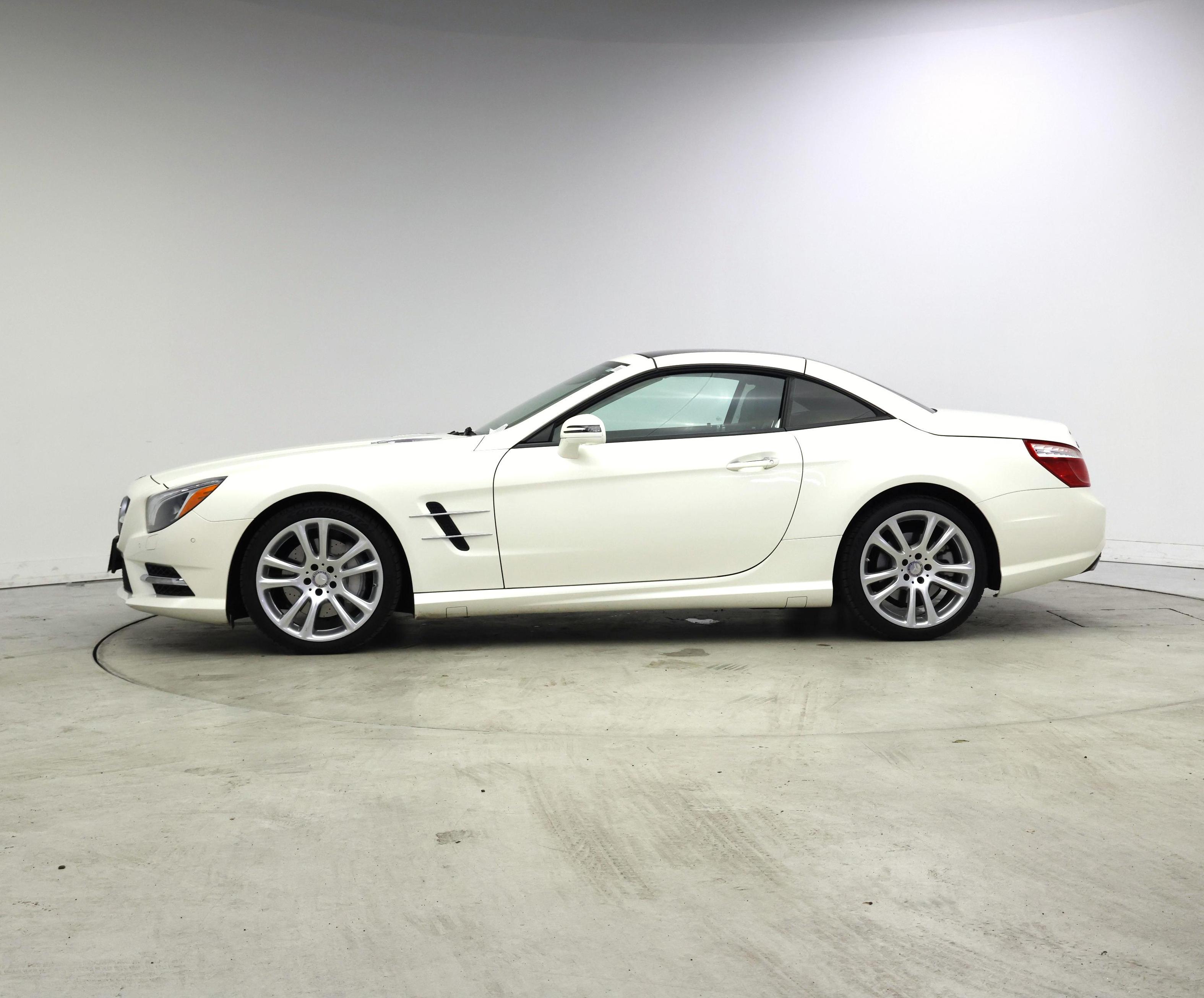 Thumbnail: 2016 Mercedes-Benz SL-Class - 3