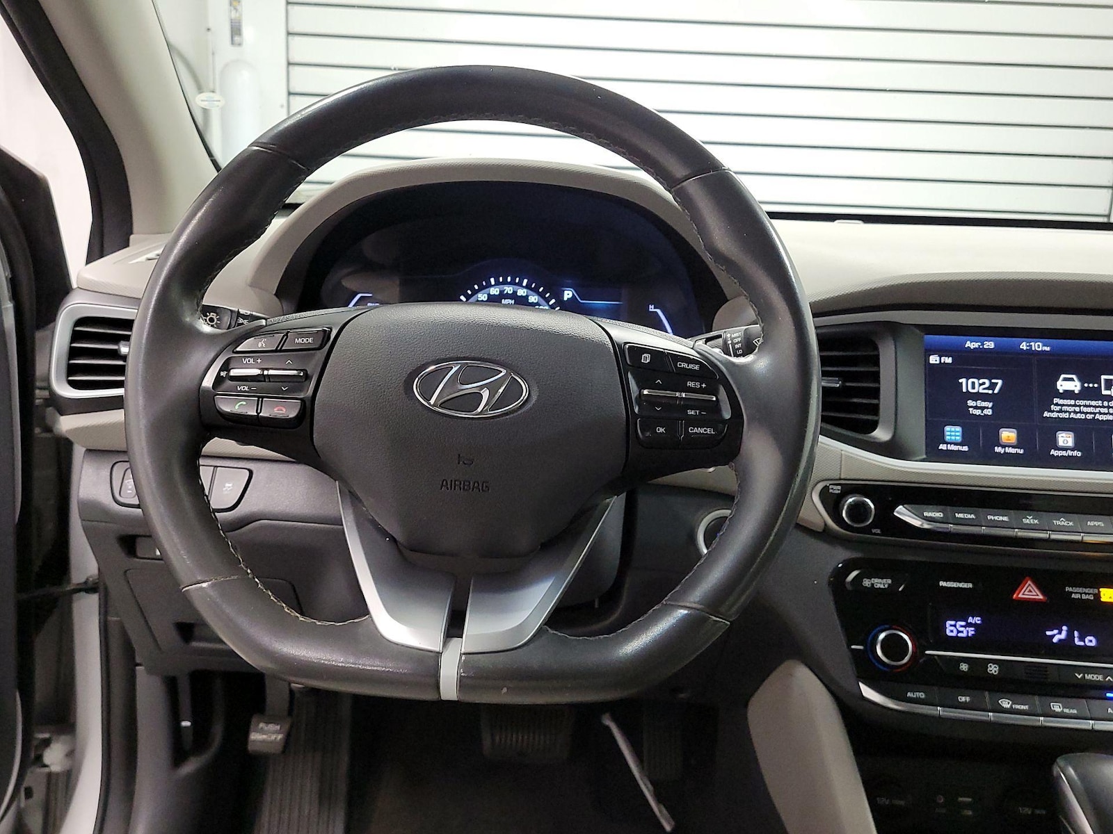 2018 Hyundai IONIQ SEL - Photo 11