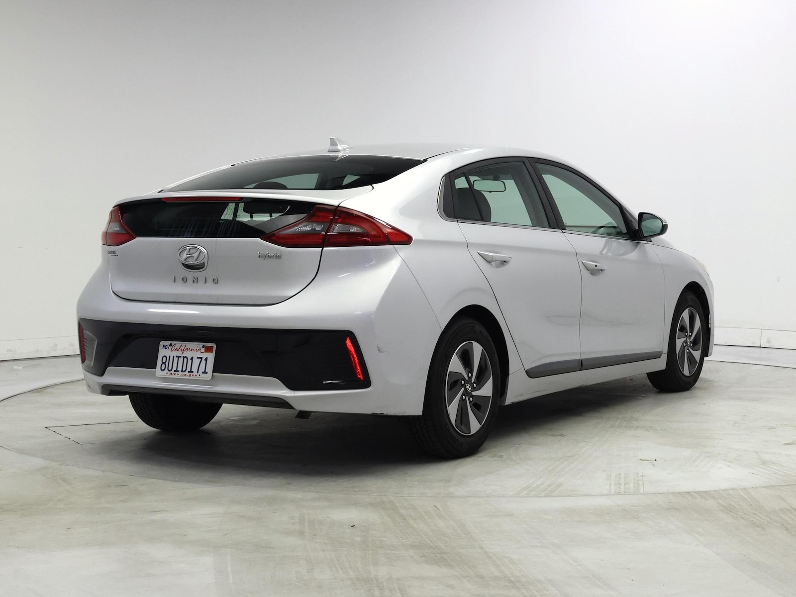 2018 Hyundai IONIQ SEL - Photo 9