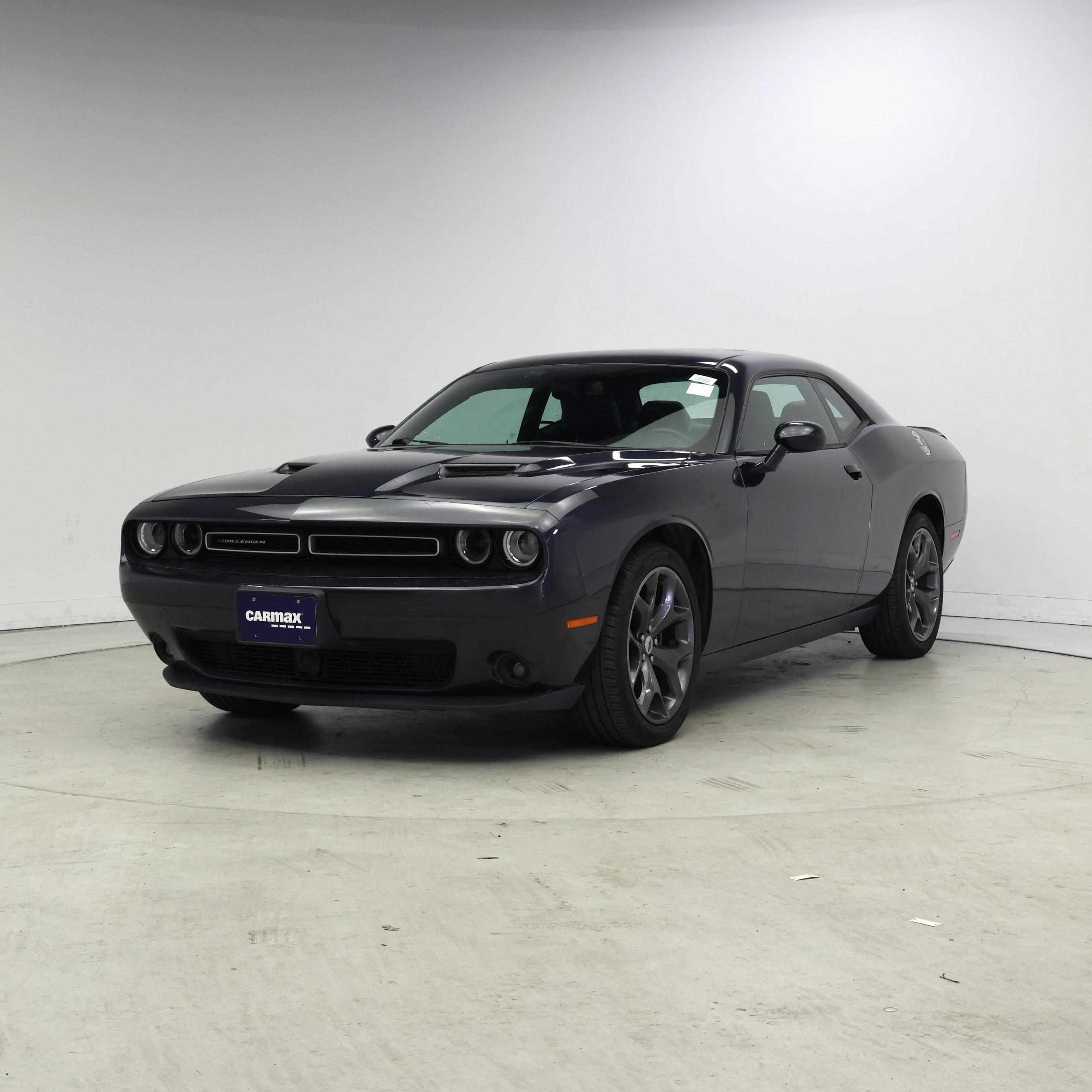 Thumbnail: 2018 Dodge Challenger - 4
