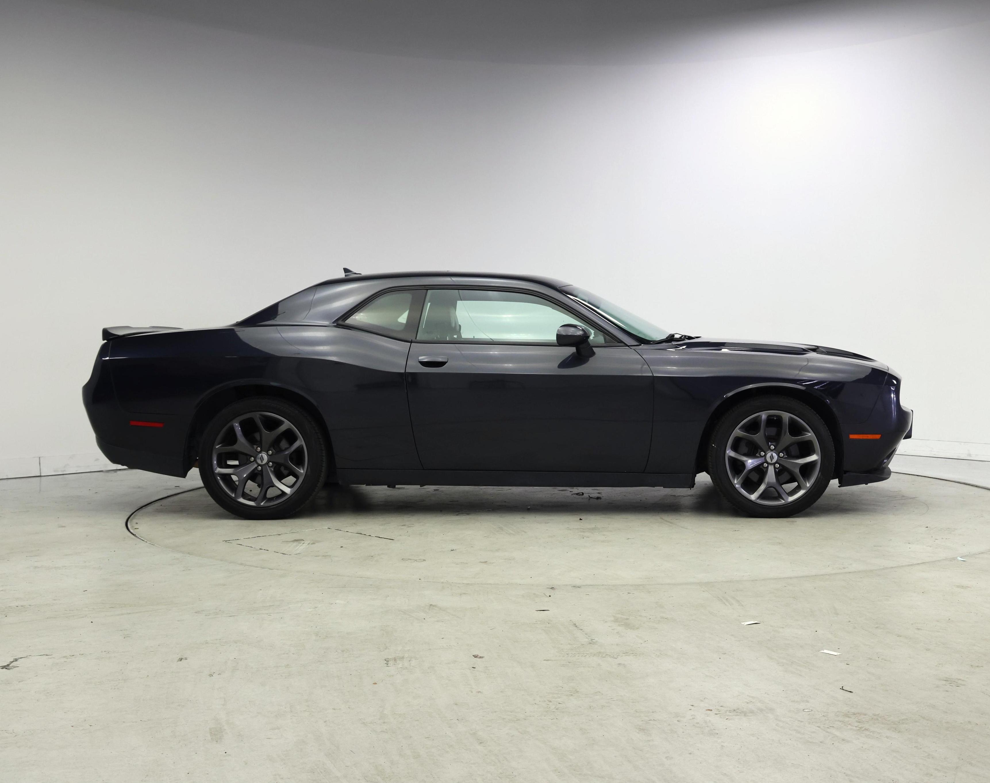 Thumbnail: 2018 Dodge Challenger - 7