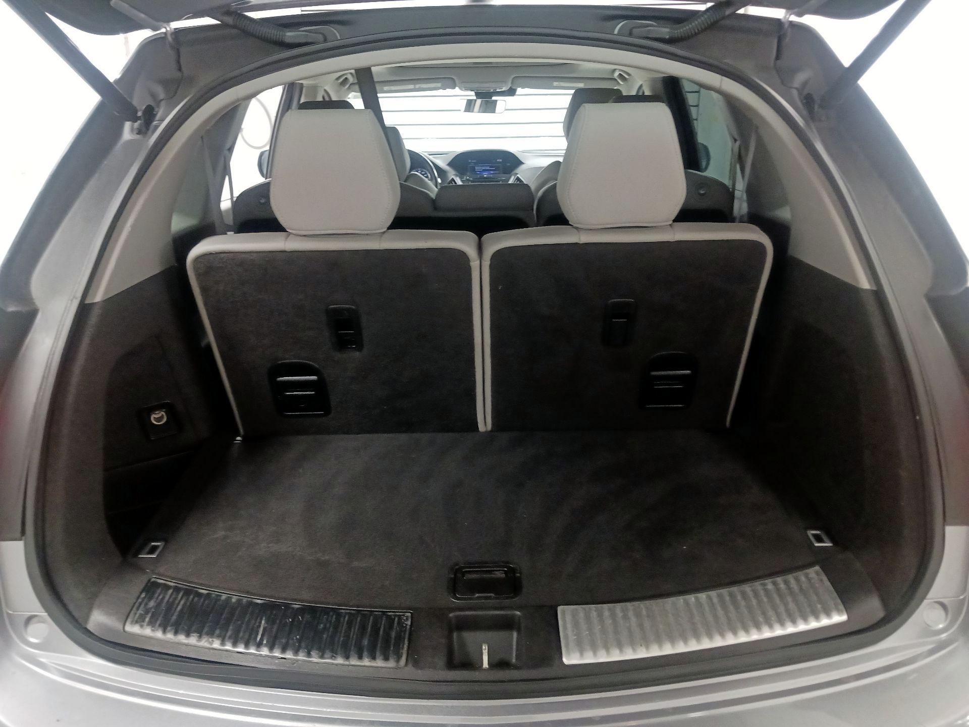 Thumbnail: 2017 Acura MDX - 17