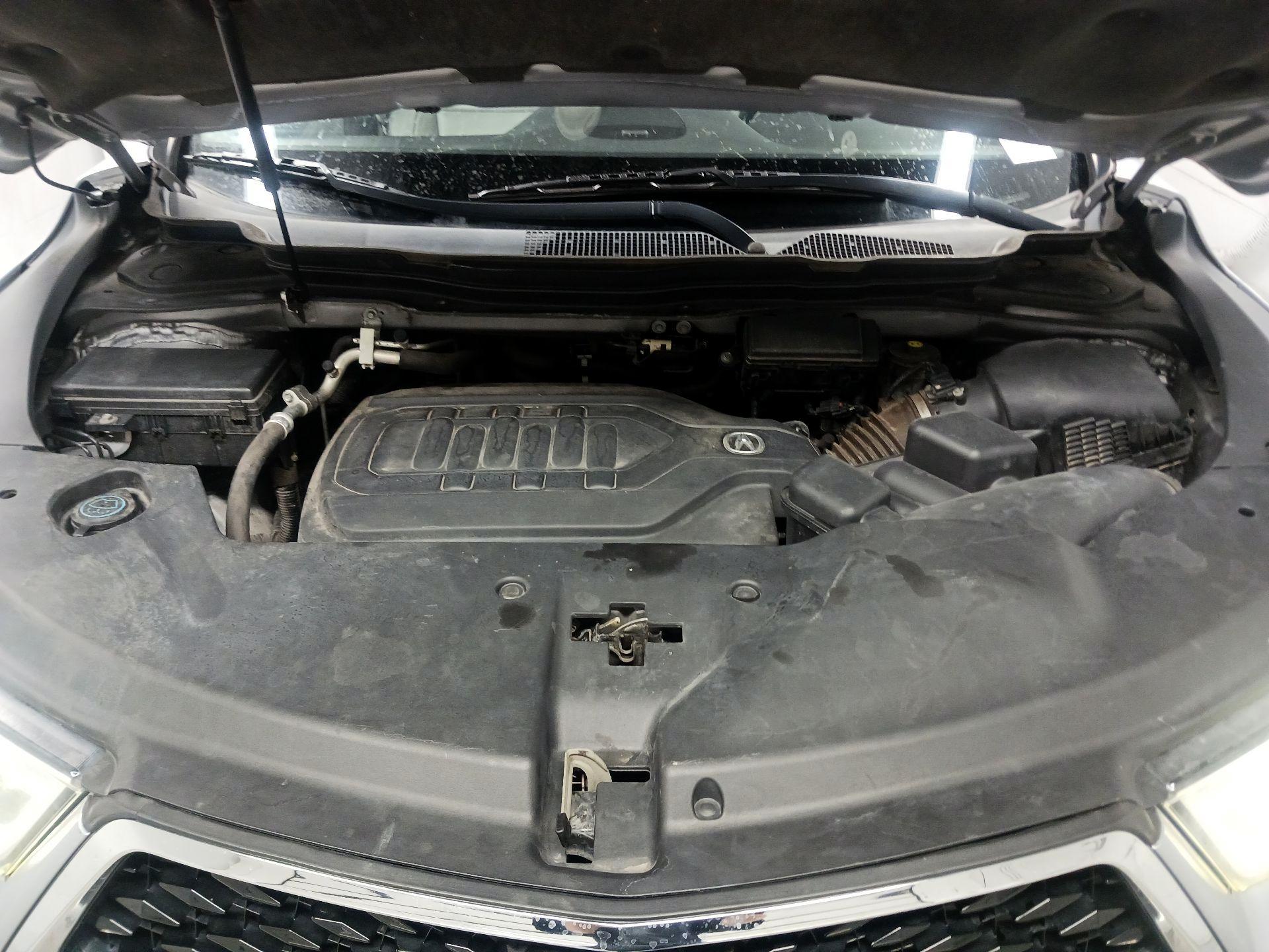 Thumbnail: 2017 Acura MDX - 18