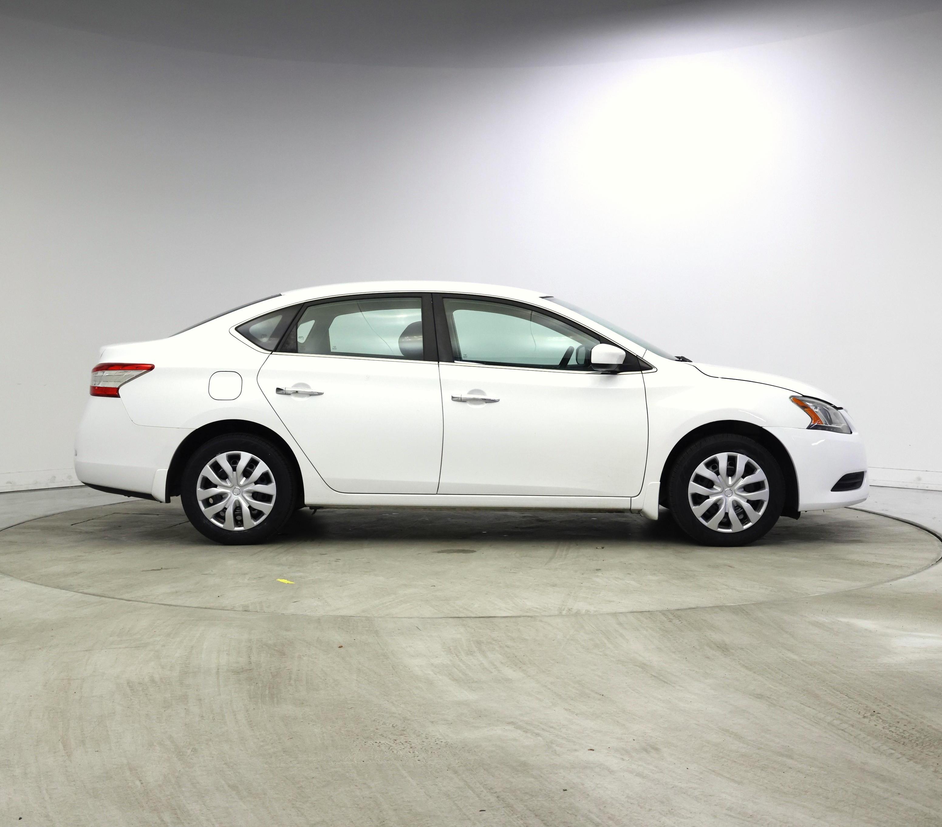 Thumbnail: 2015 Nissan Sentra - 7