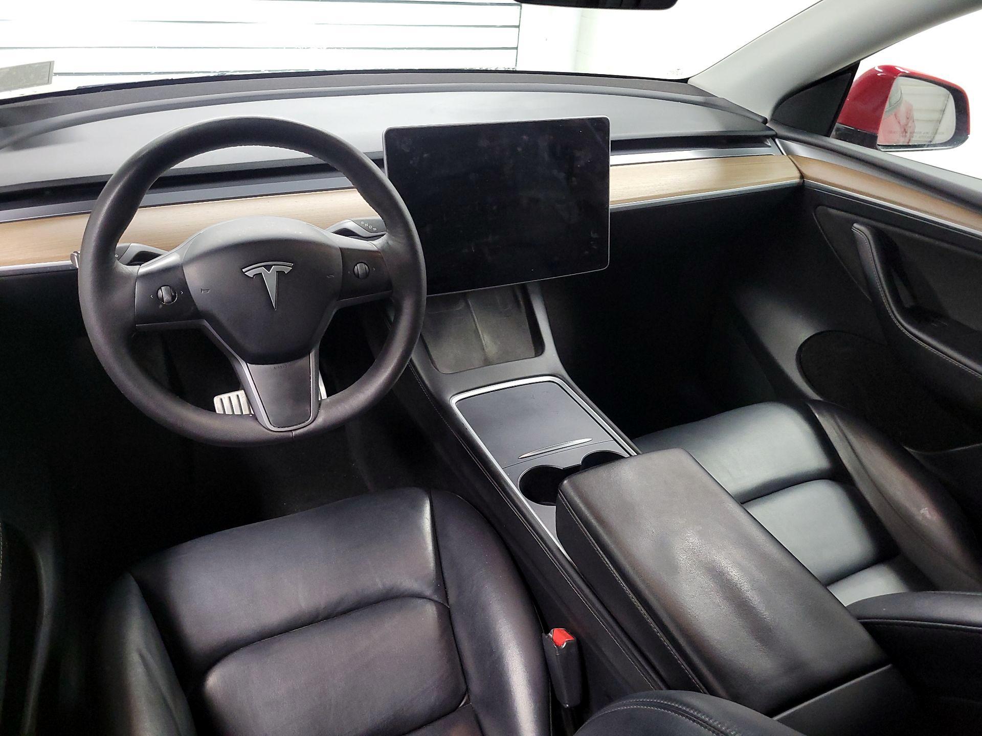 Thumbnail: 2023 Tesla Model Y - 8