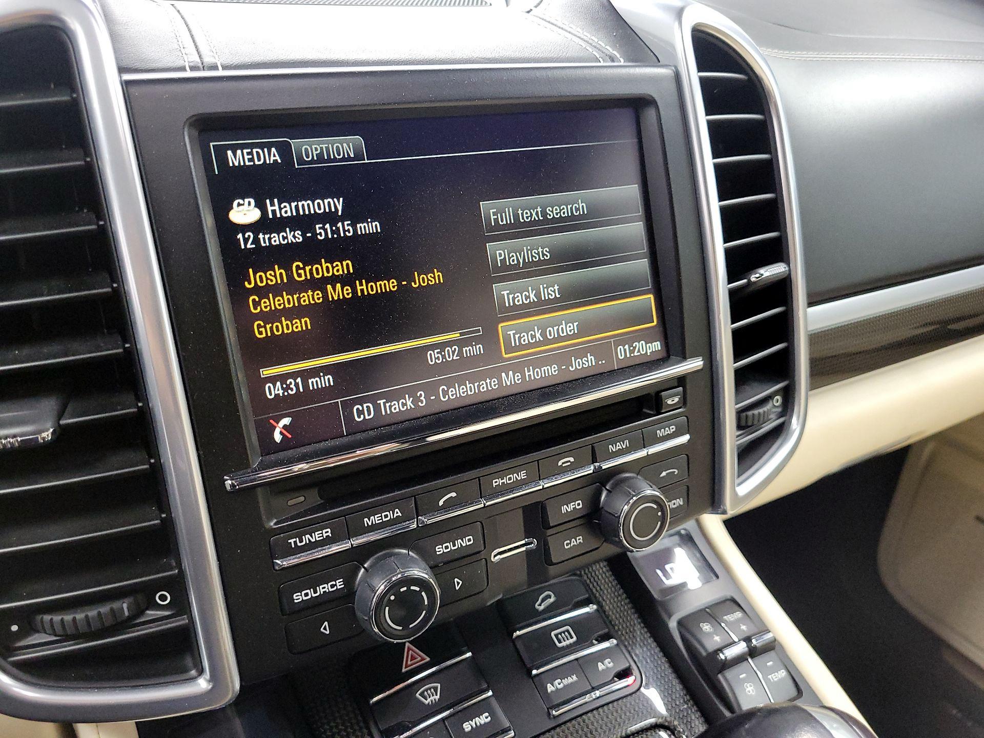 Thumbnail: 2016 Porsche Cayenne - 14