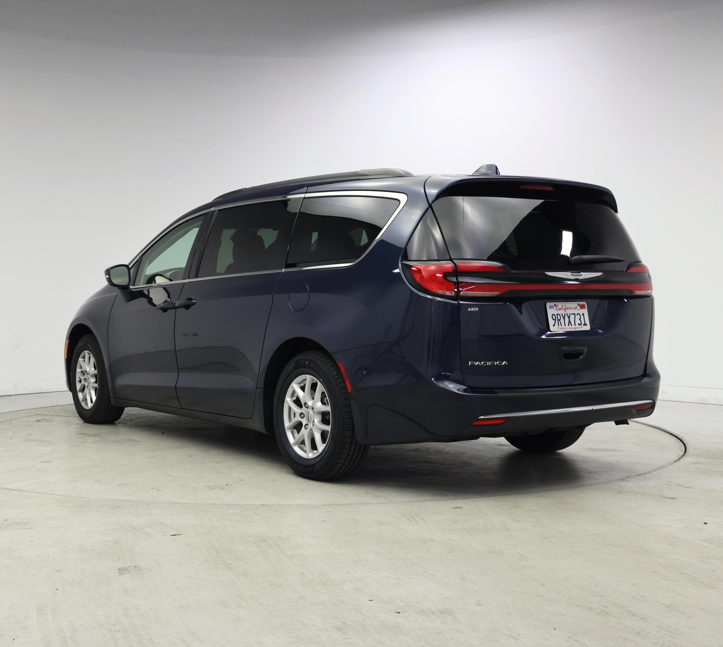 Thumbnail: 2022 Chrysler Pacifica - 2