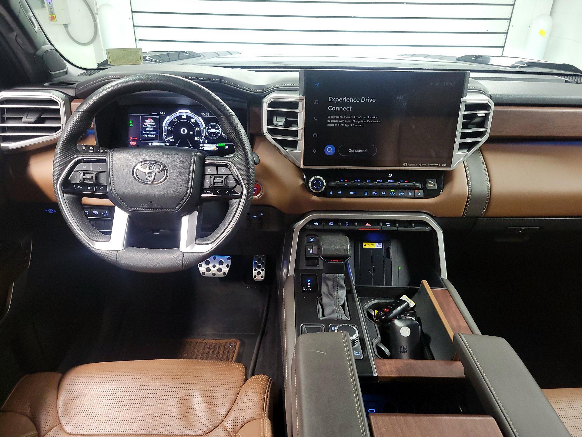 Thumbnail: 2024 Toyota Tundra - 9