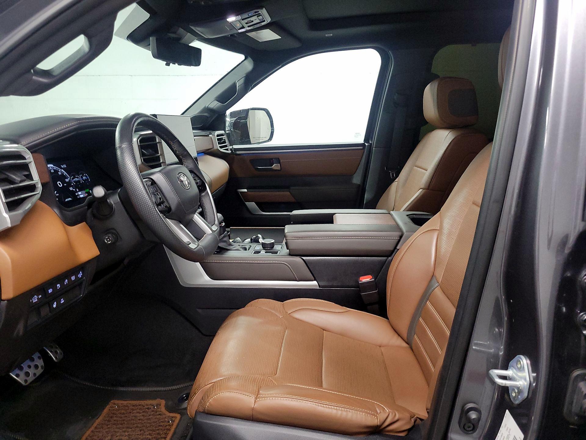 Thumbnail: 2024 Toyota Tundra - 11