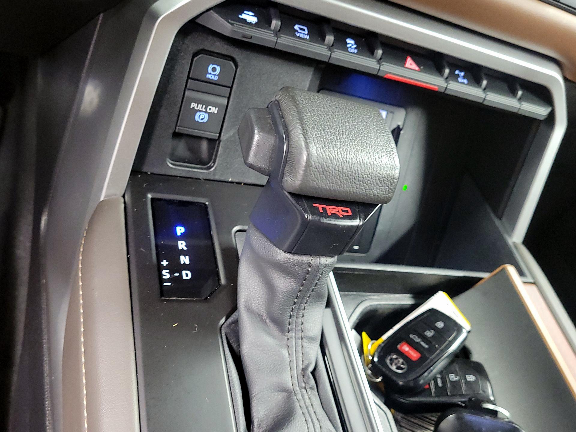 Thumbnail: 2024 Toyota Tundra - 16