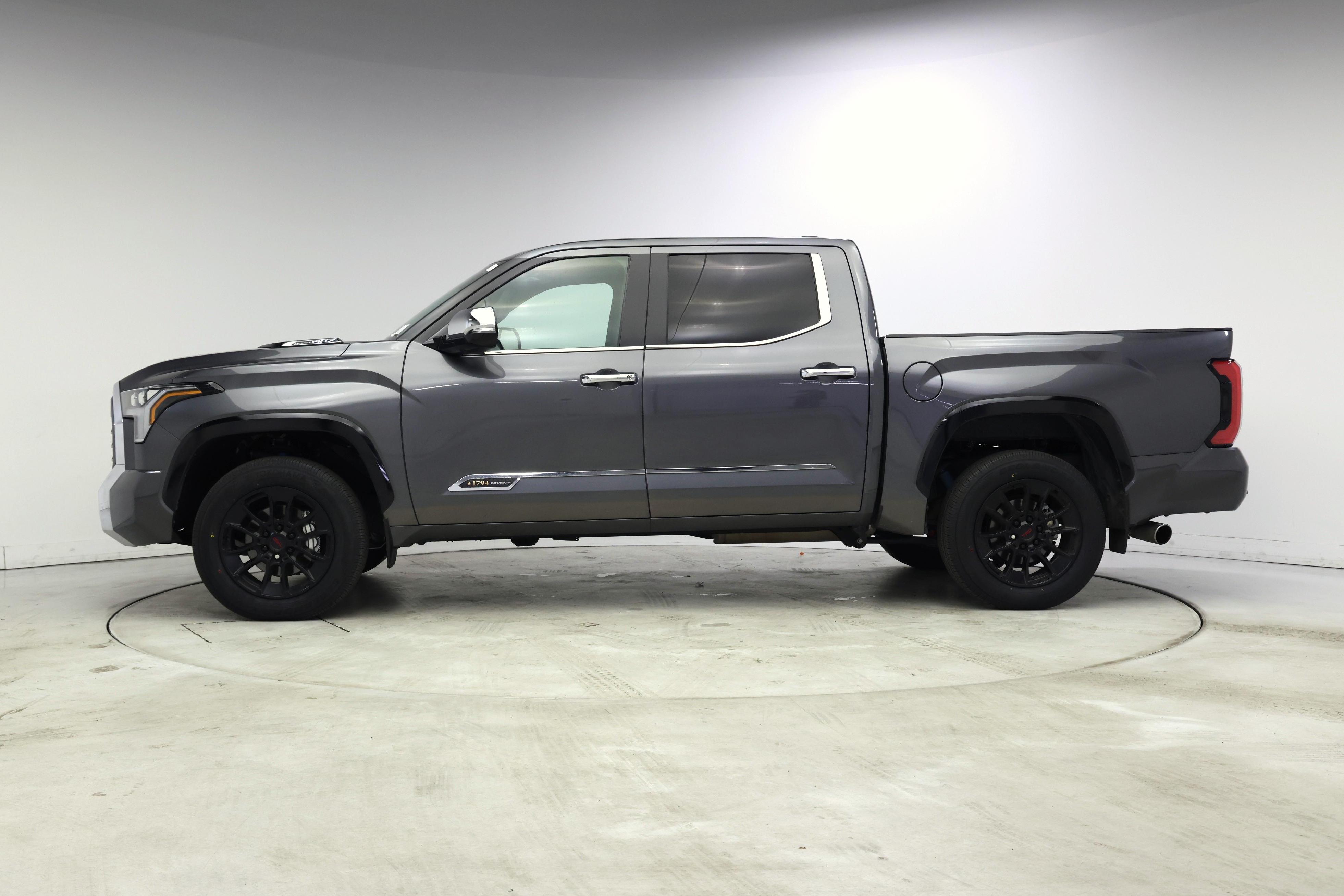 Thumbnail: 2024 Toyota Tundra - 3