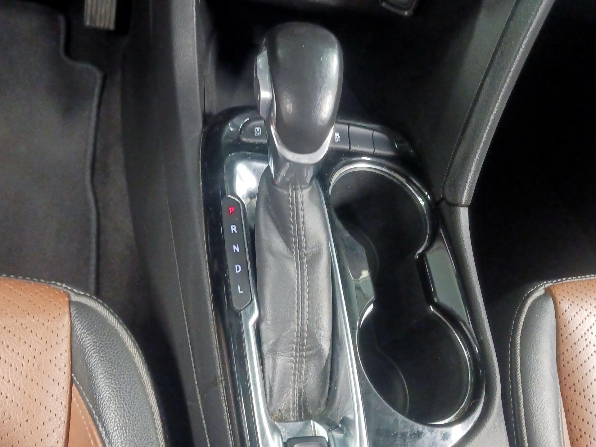 Thumbnail: 2021 Buick Encore GX - 14