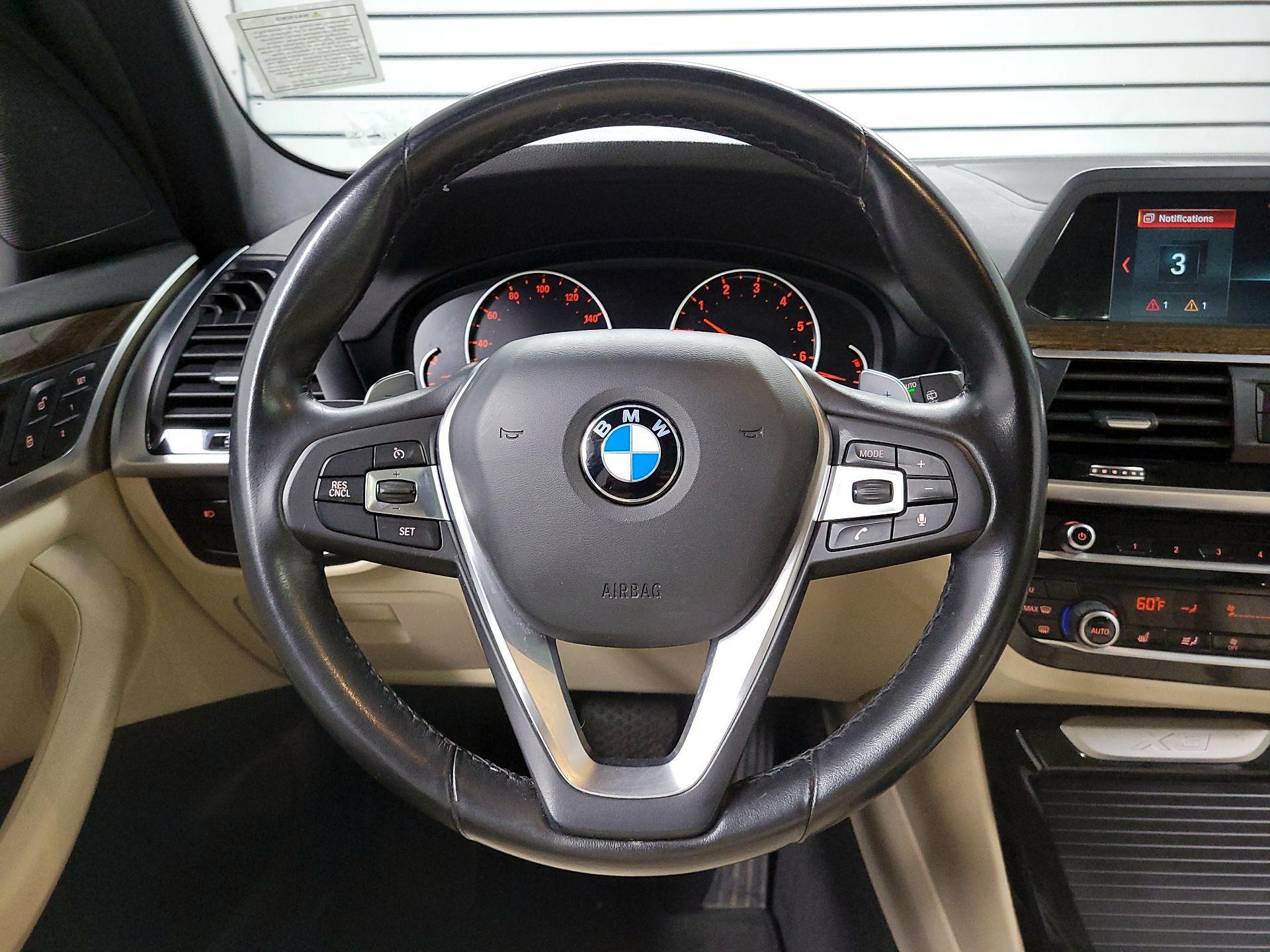 Thumbnail: 2019 BMW X3 - 10
