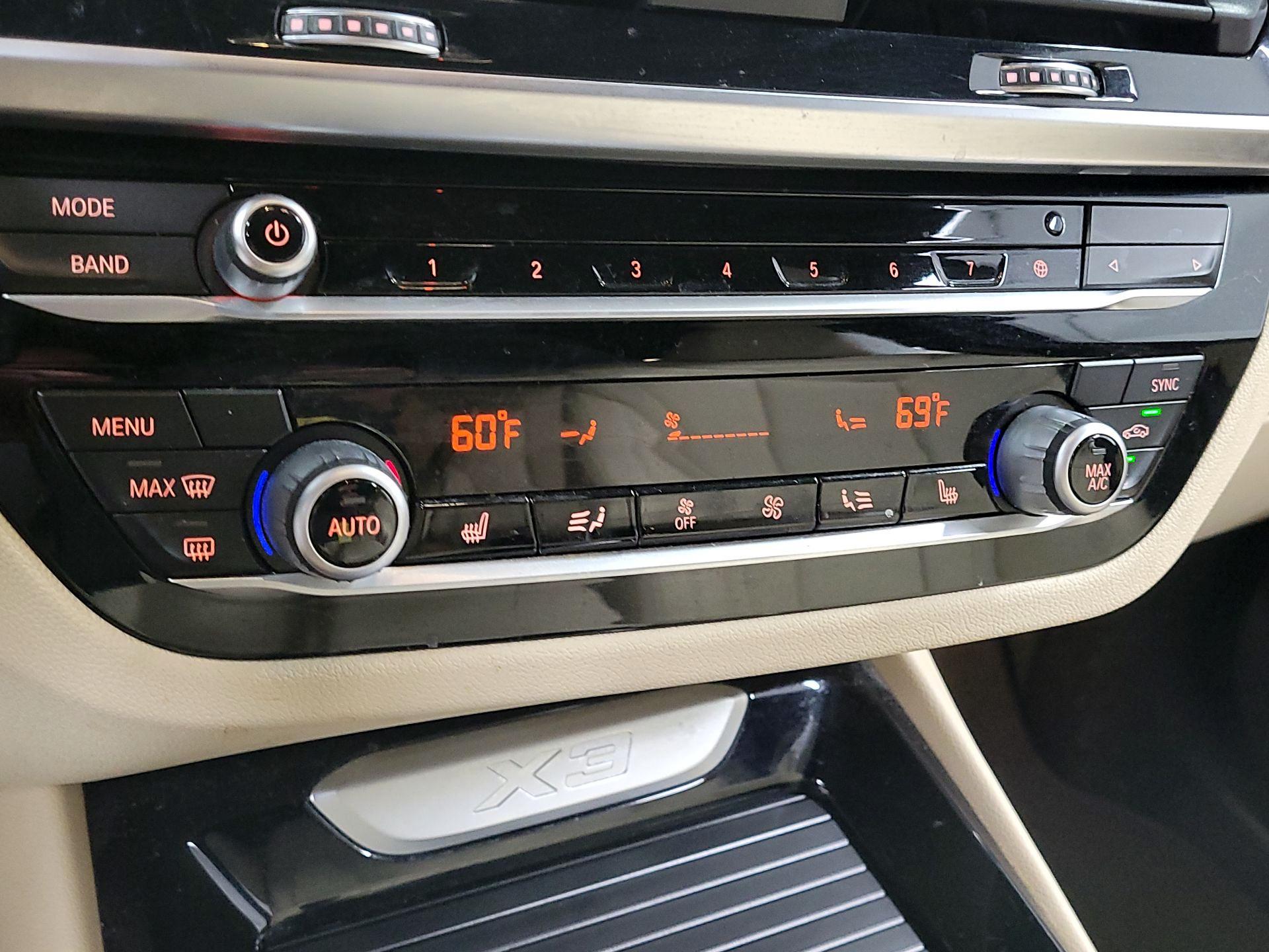 Thumbnail: 2019 BMW X3 - 17