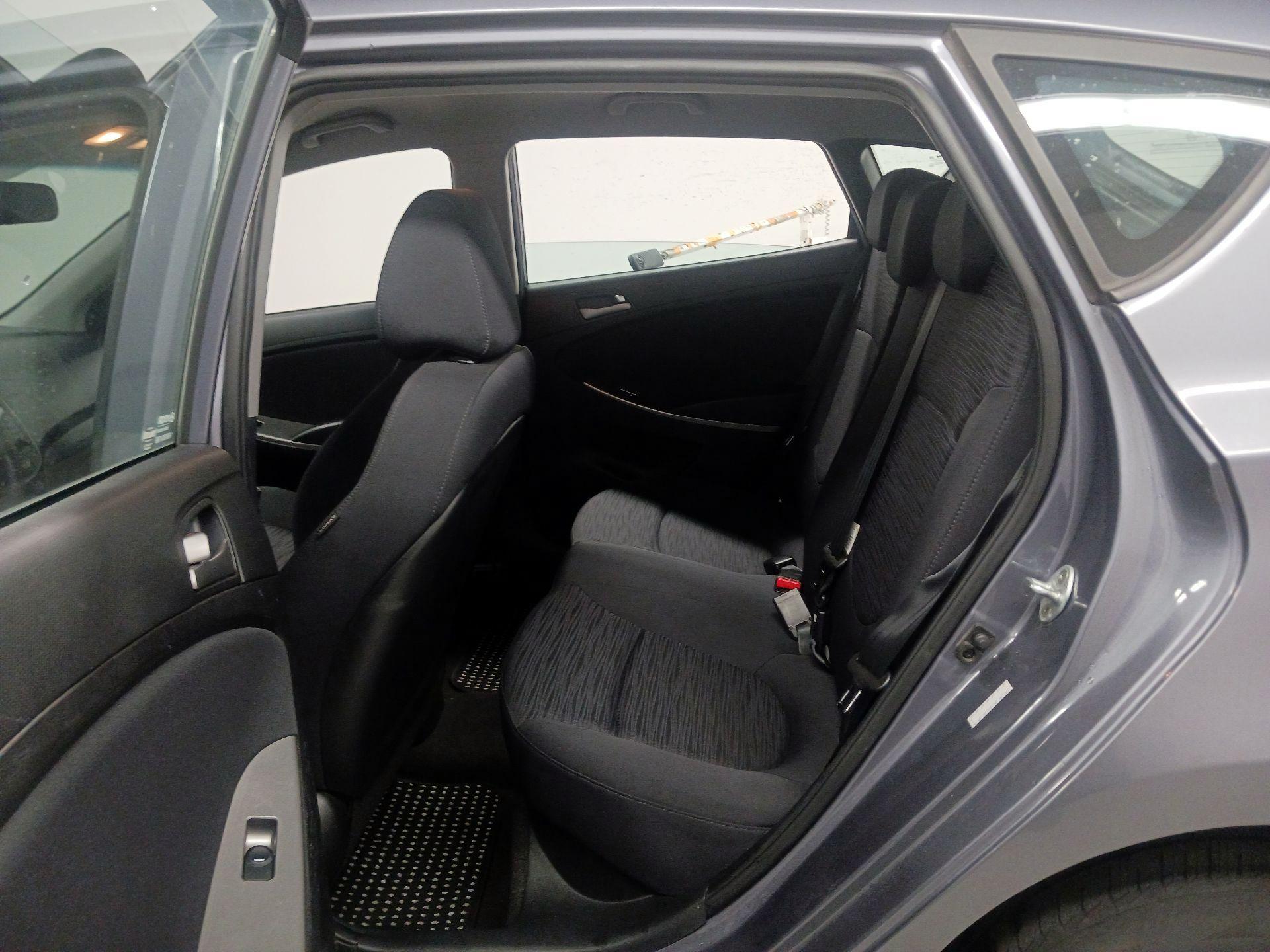 Thumbnail: 2017 Hyundai Accent - 16