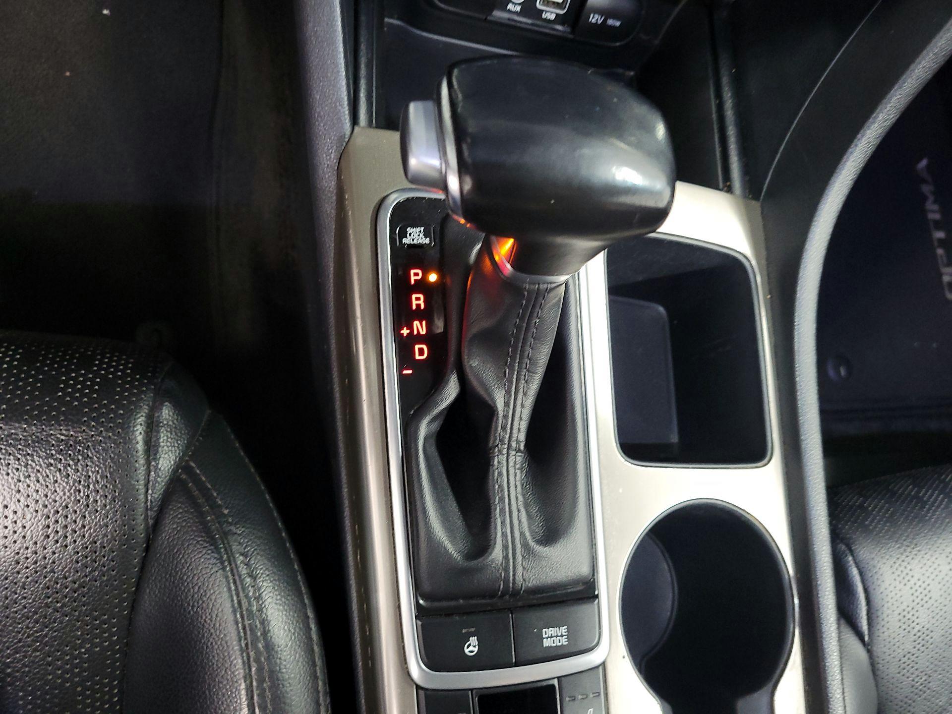 Thumbnail: 2019 Kia Optima - 18