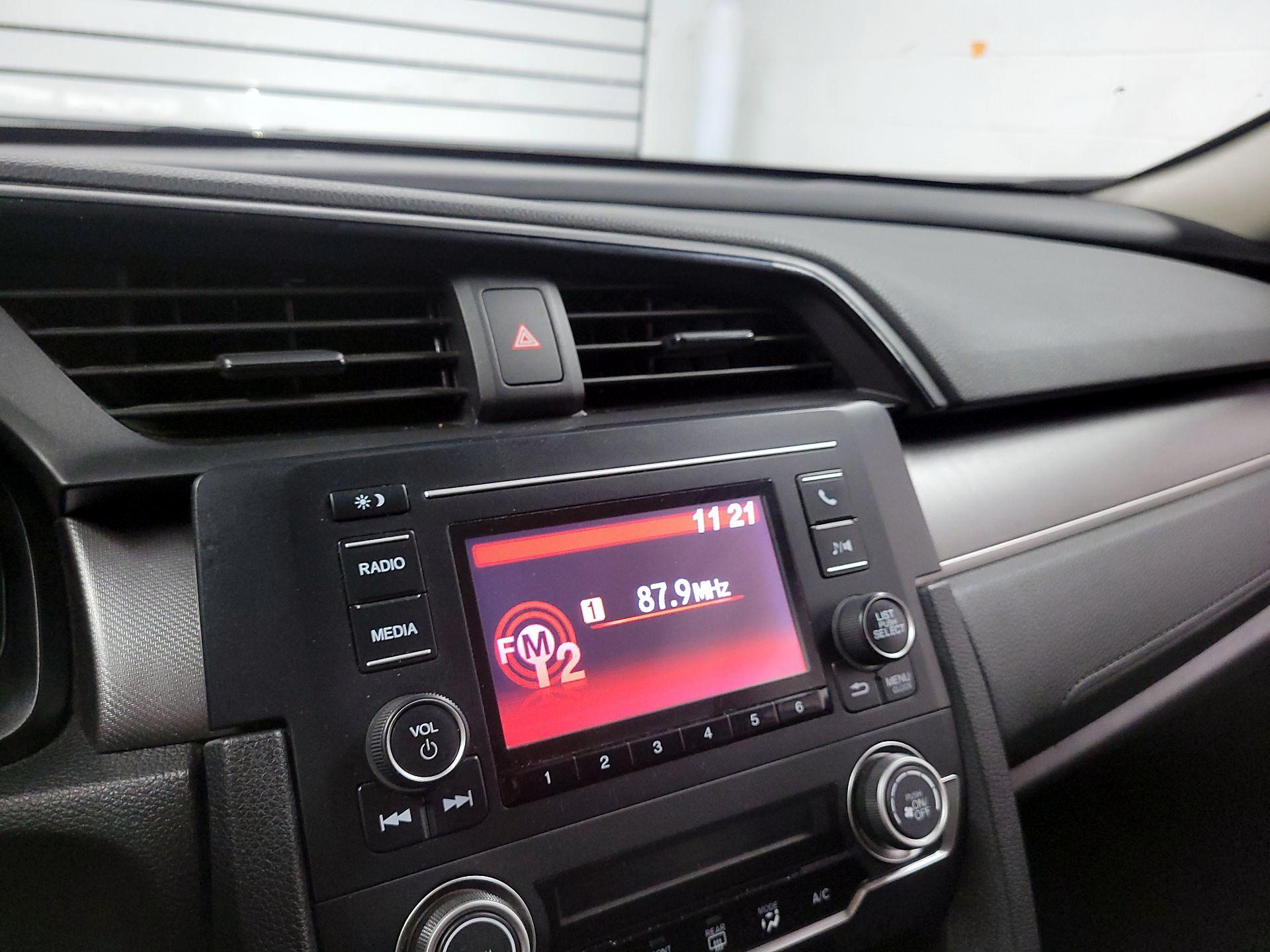 Thumbnail: 2017 Honda Civic - 14