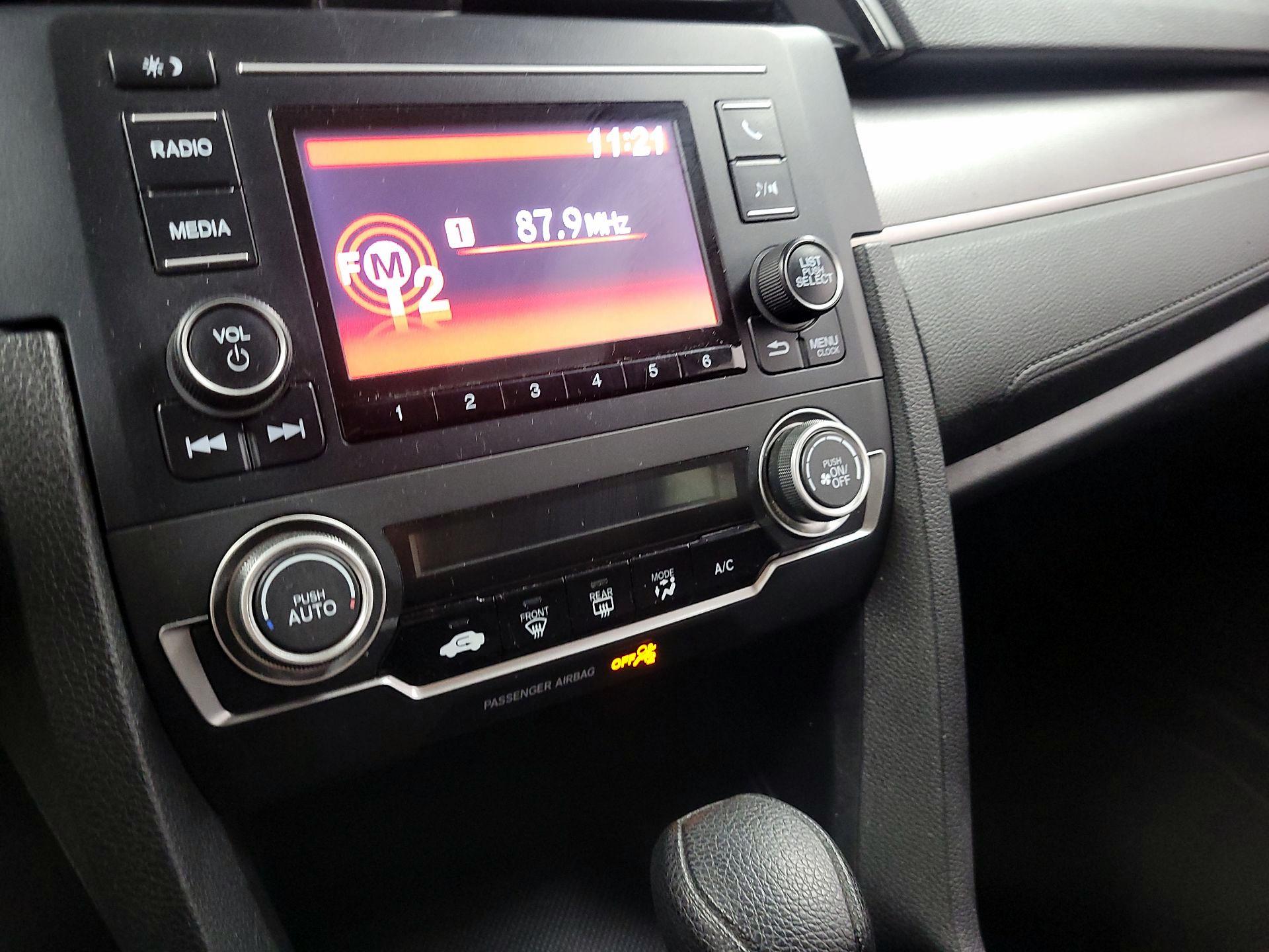 Thumbnail: 2017 Honda Civic - 15