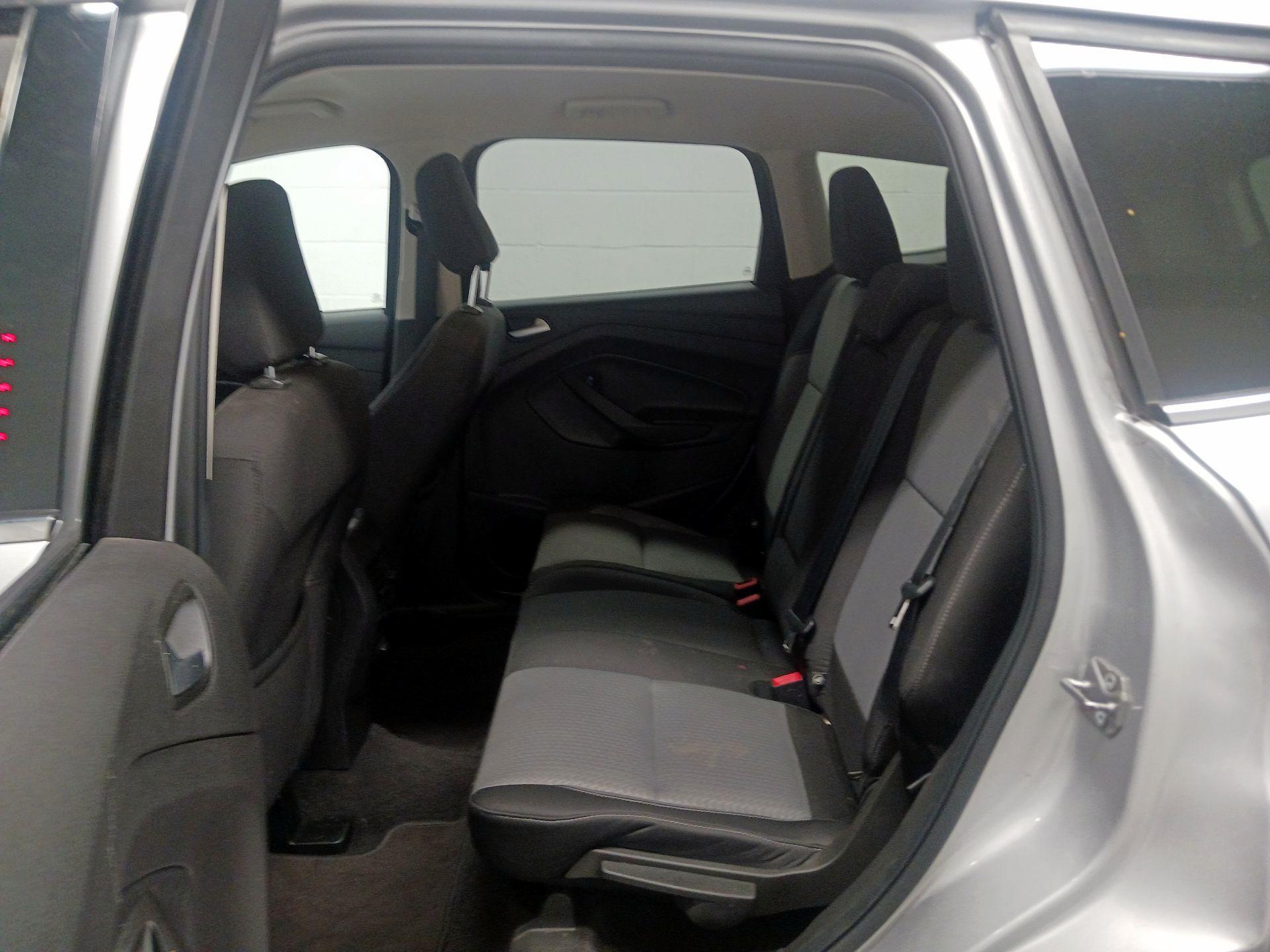Thumbnail: 2019 Ford Escape - 16