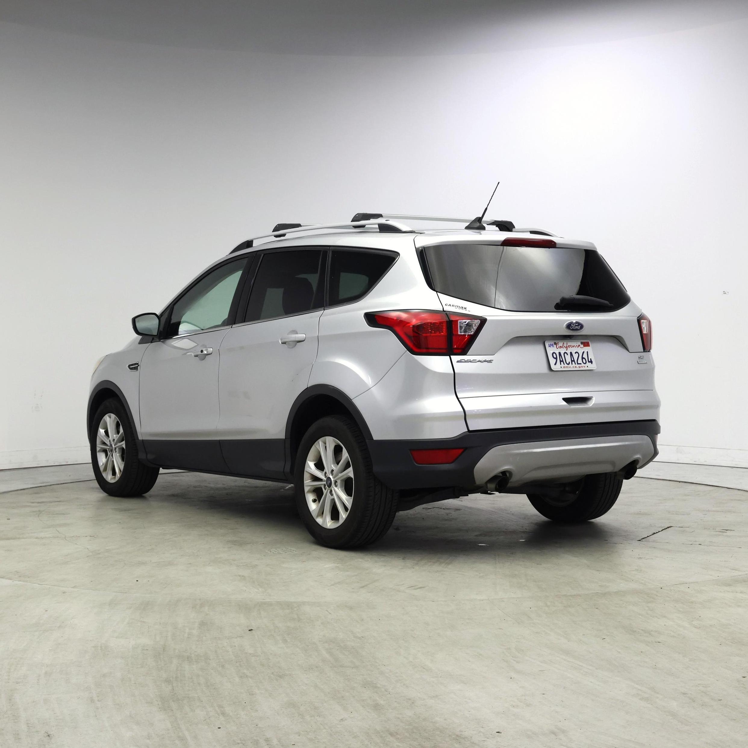 Thumbnail: 2019 Ford Escape - 2