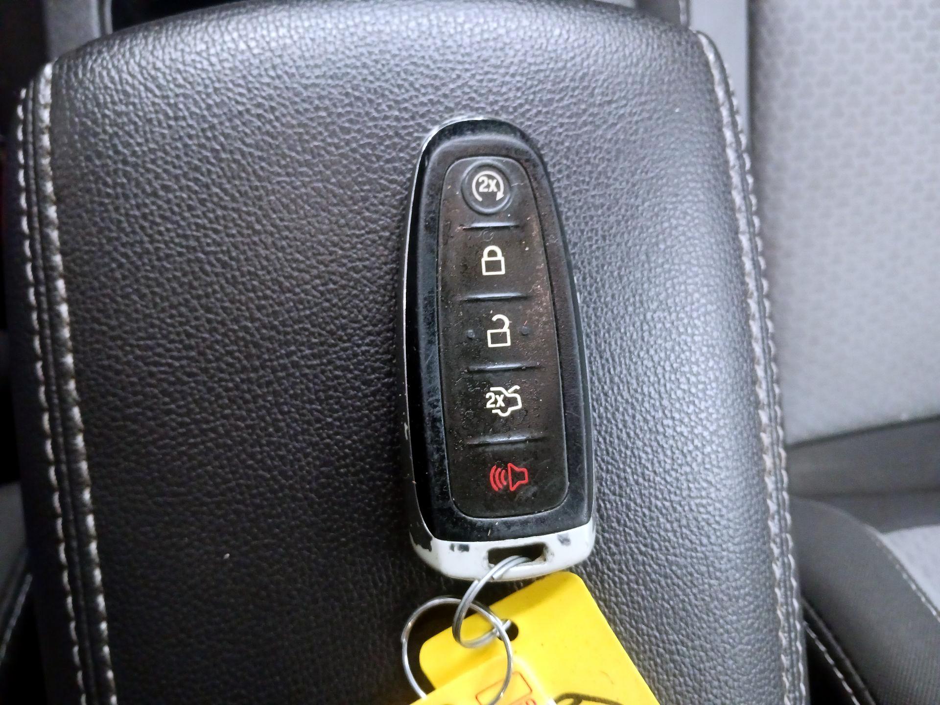 Thumbnail: 2019 Ford Escape - 19