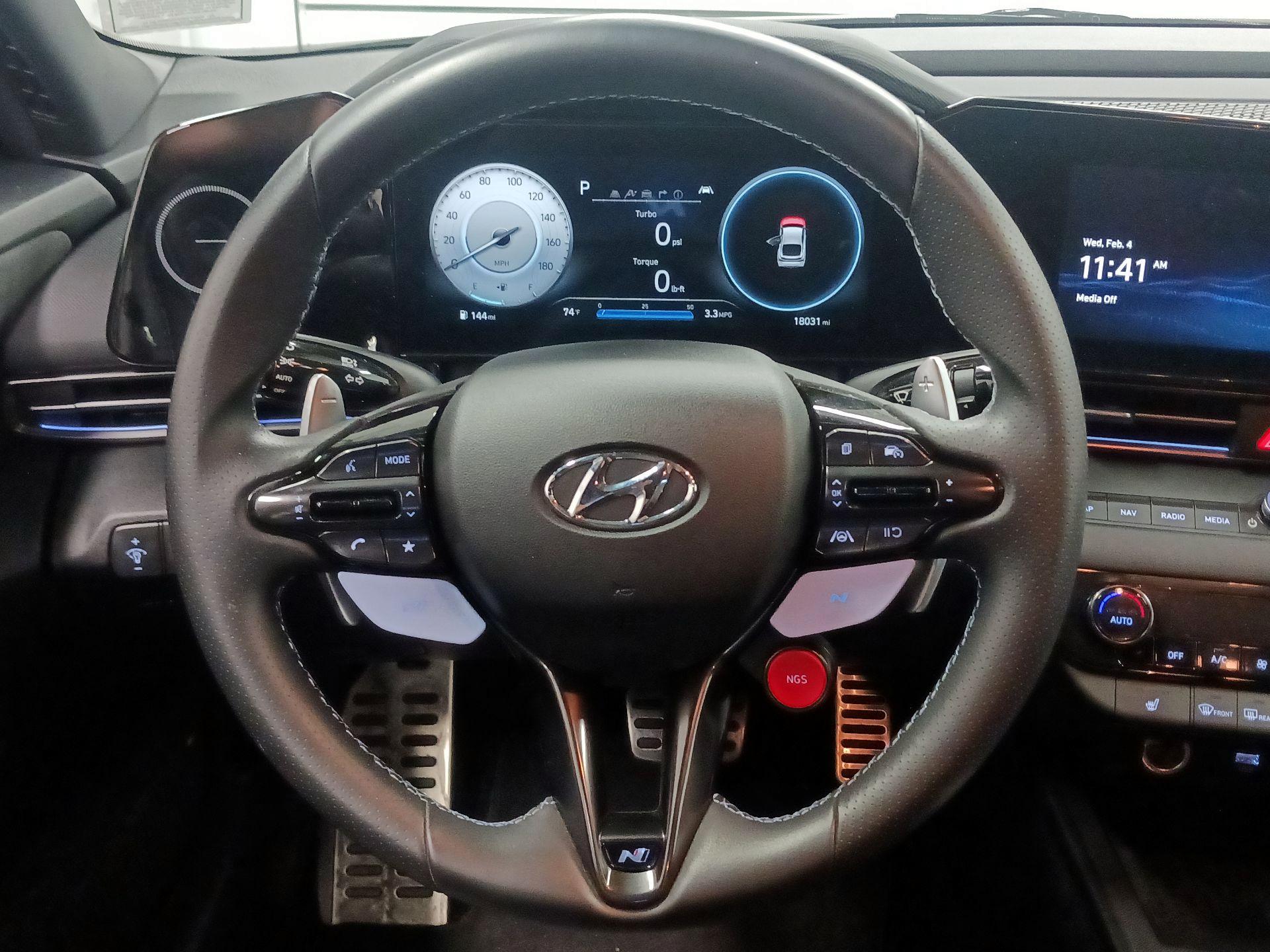 Thumbnail: 2023 Hyundai Elantra - 10