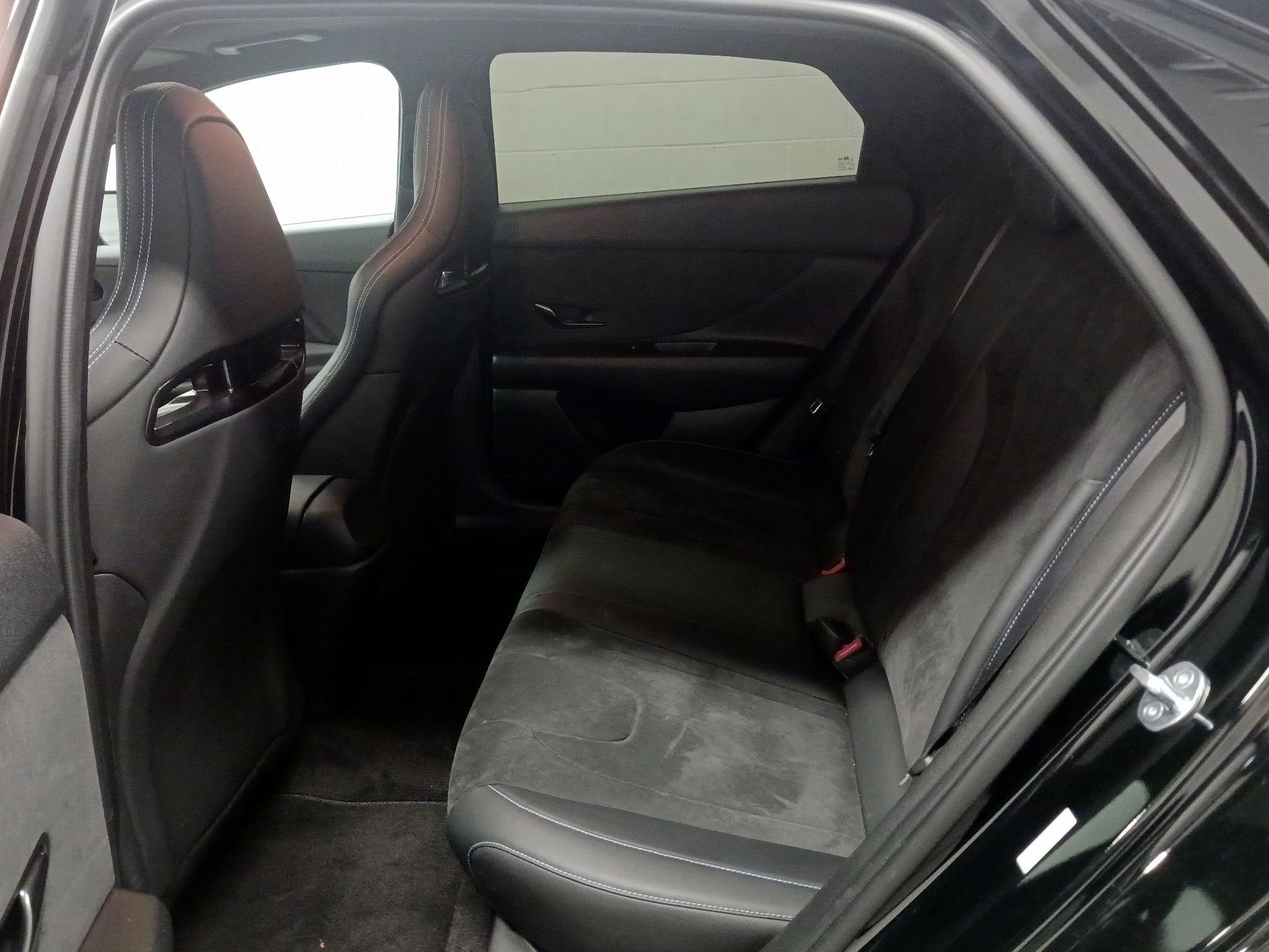 Thumbnail: 2023 Hyundai Elantra - 20