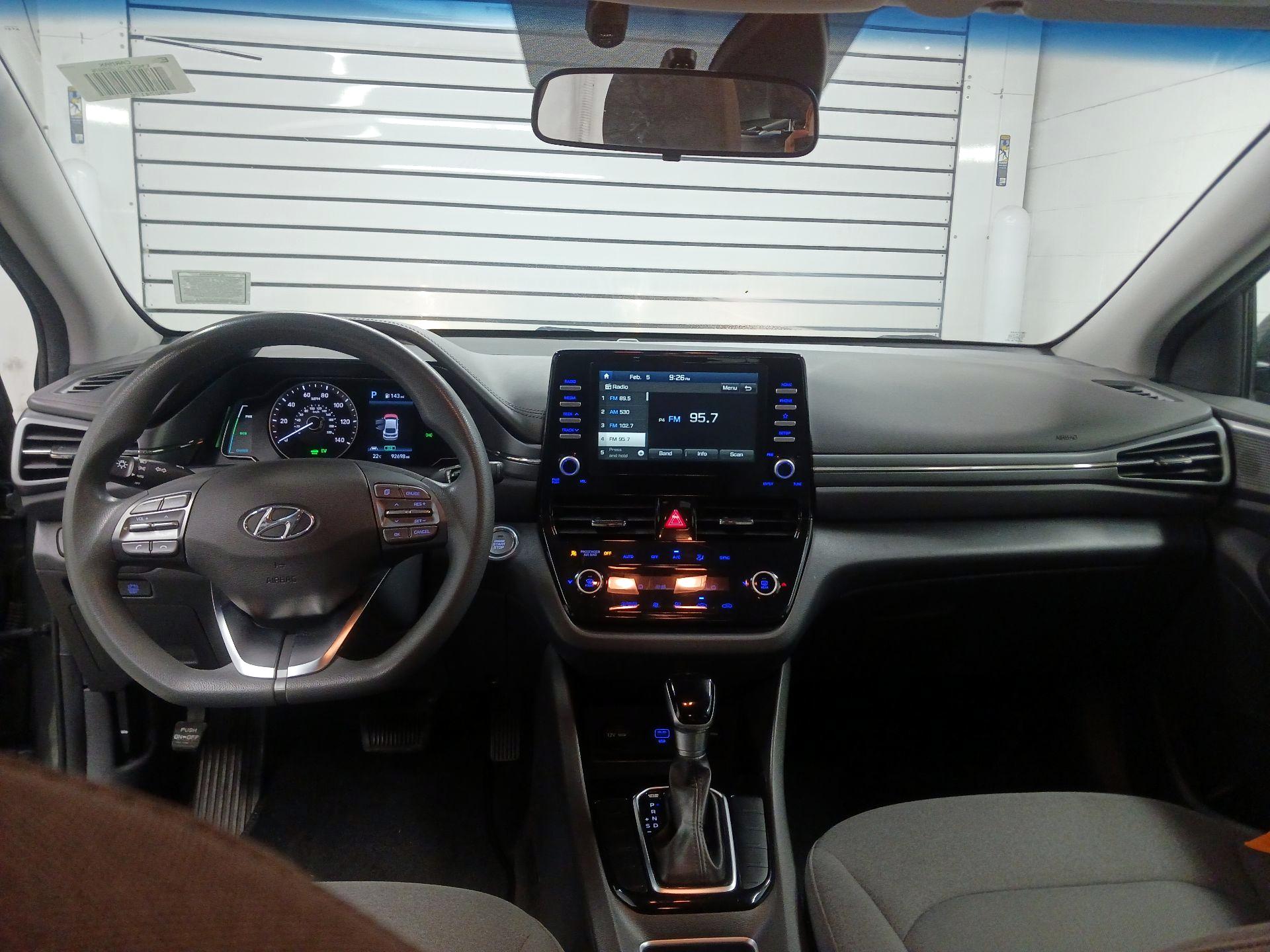 Thumbnail: 2020 Hyundai Ioniq - 9