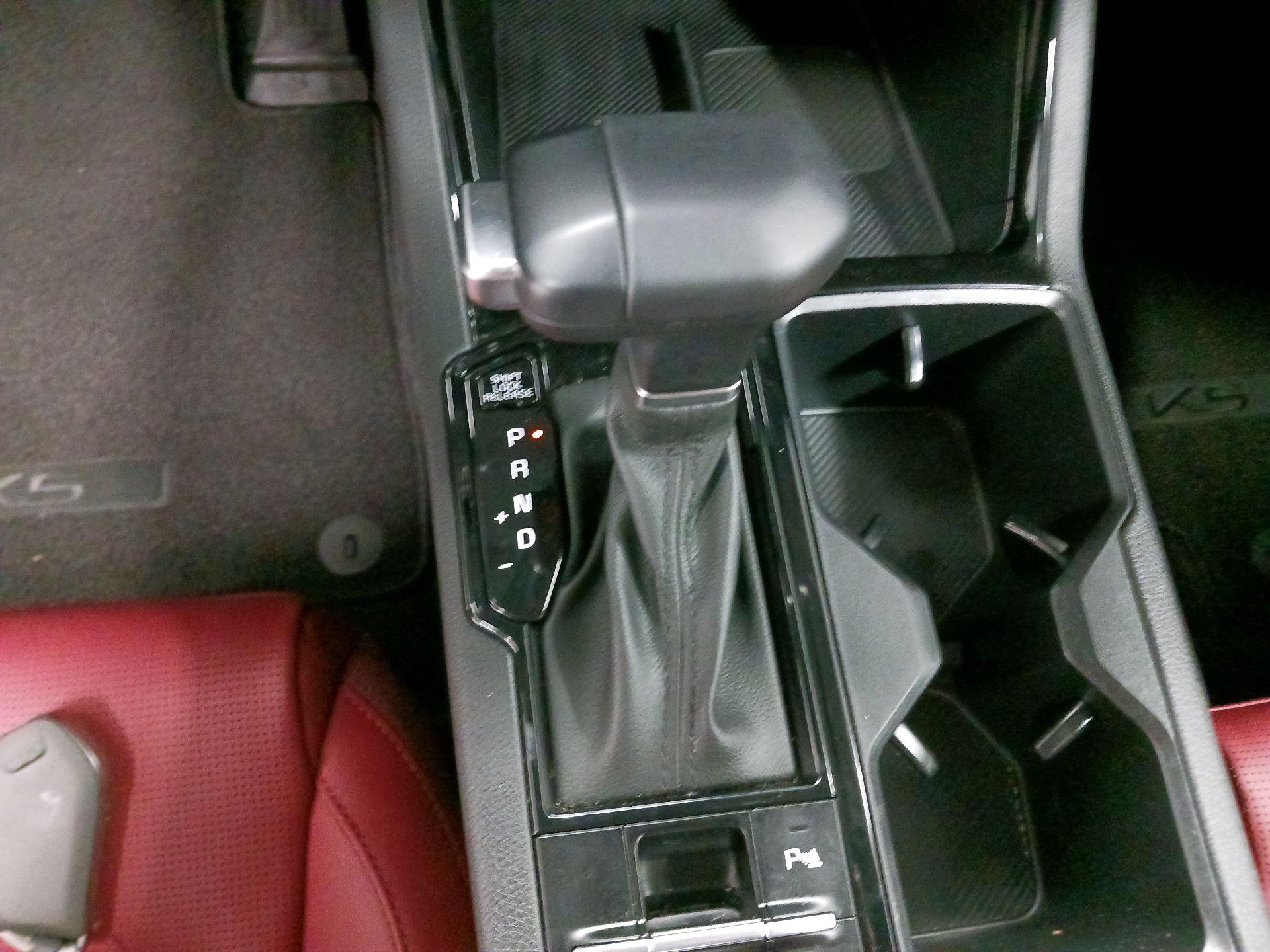 Thumbnail: 2025 Kia K5 - 15