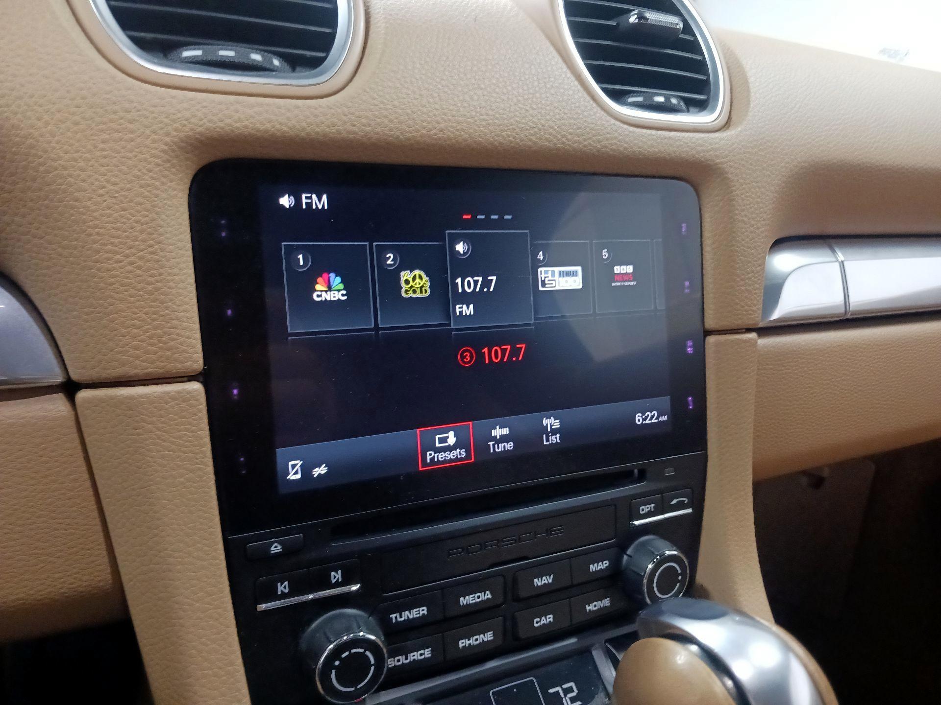 Thumbnail: 2017 Porsche 718 Boxster - 15