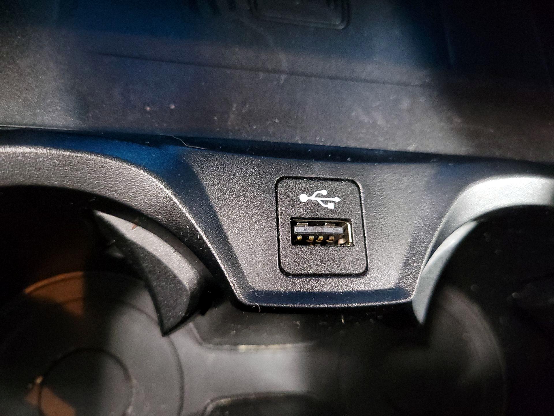 Thumbnail: 2023 BMW 3 Series - 19