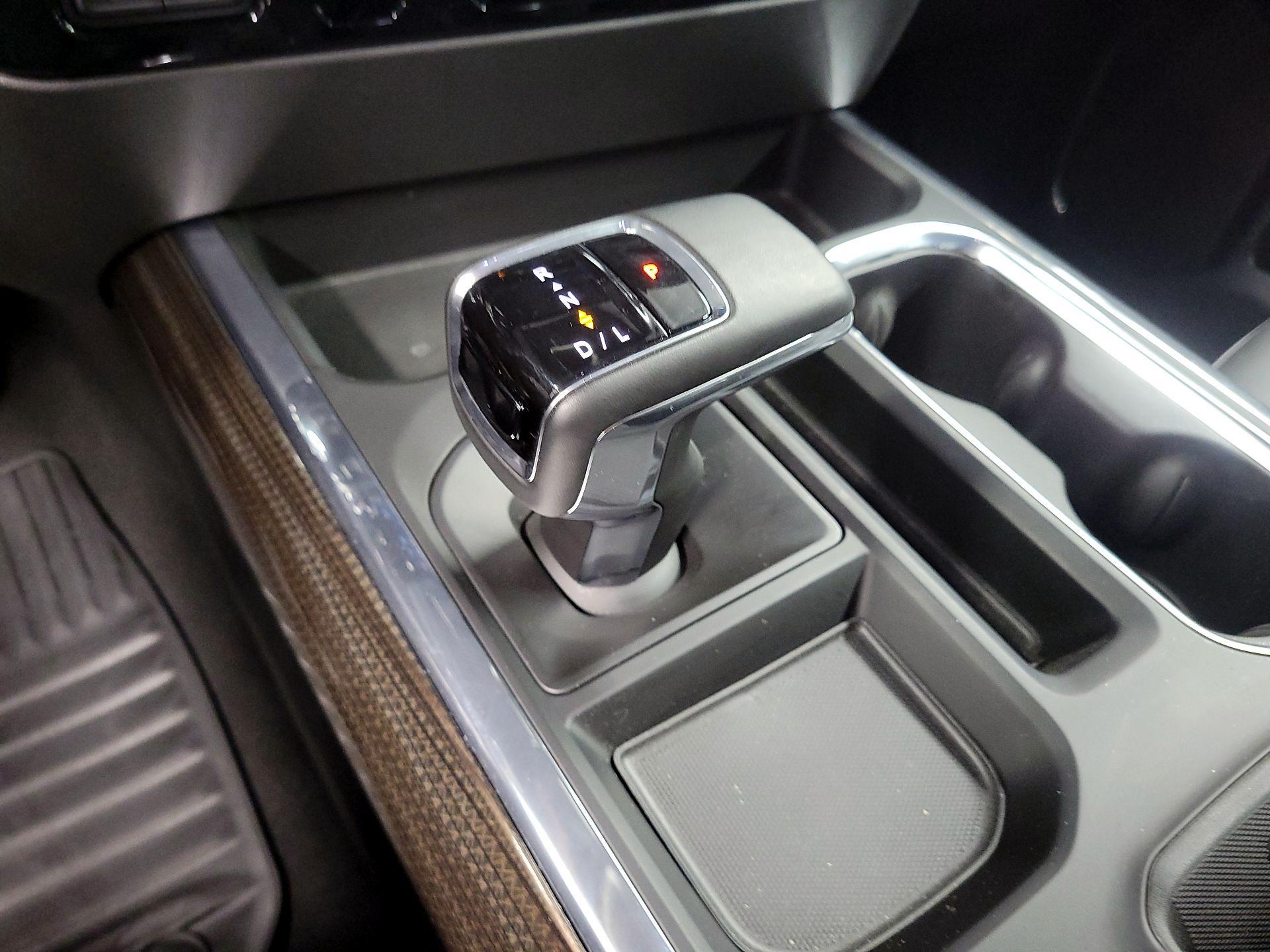 Thumbnail: 2023 Chevrolet Silverado 1500 - 17