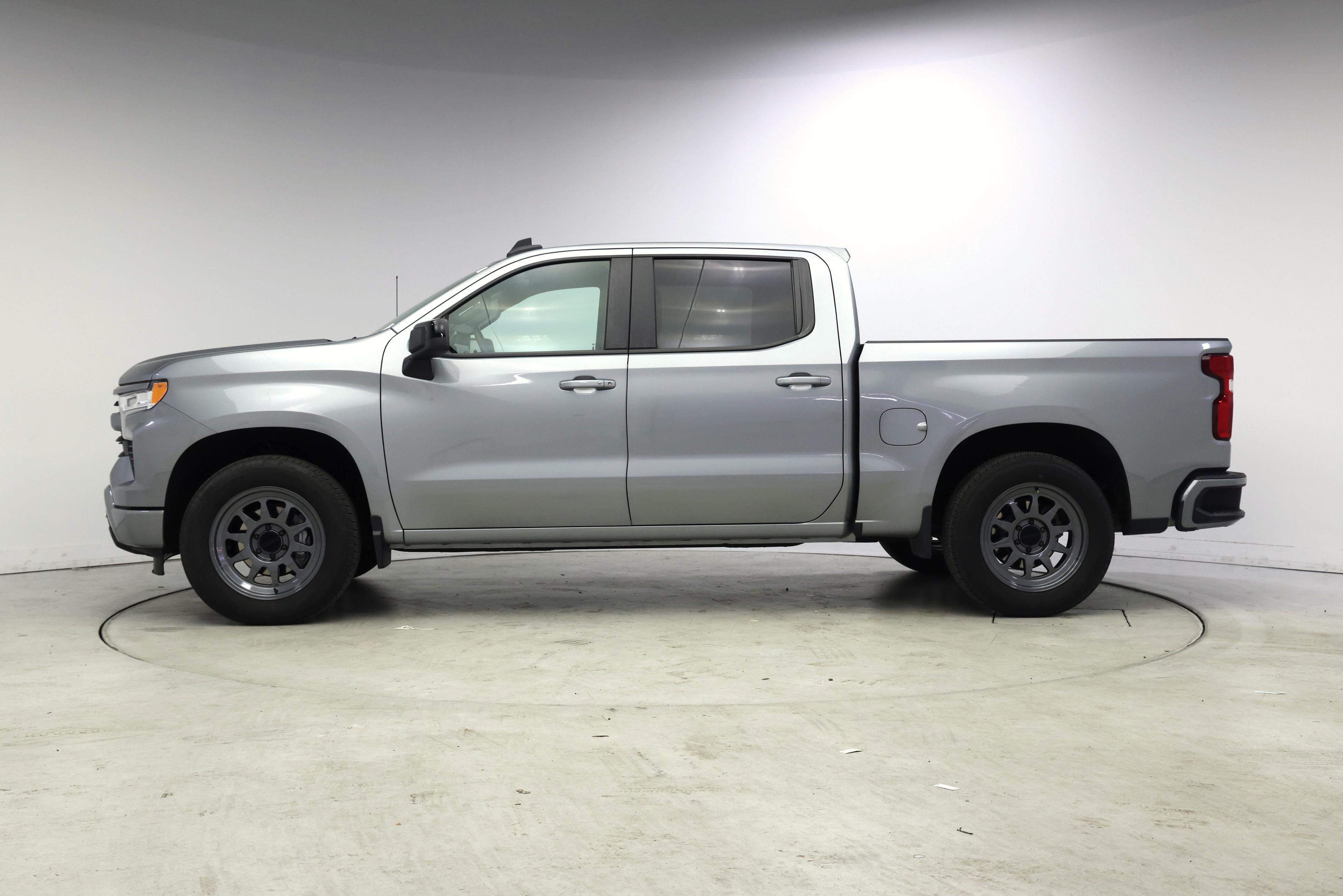 Thumbnail: 2023 Chevrolet Silverado 1500 - 3