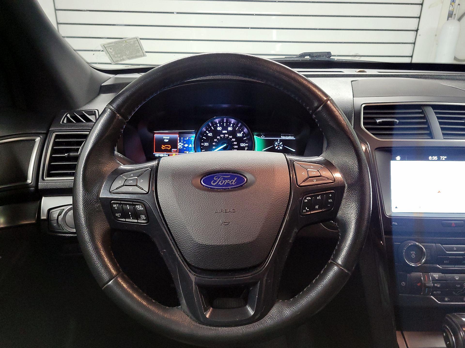 Thumbnail: 2018 Ford Explorer - 10