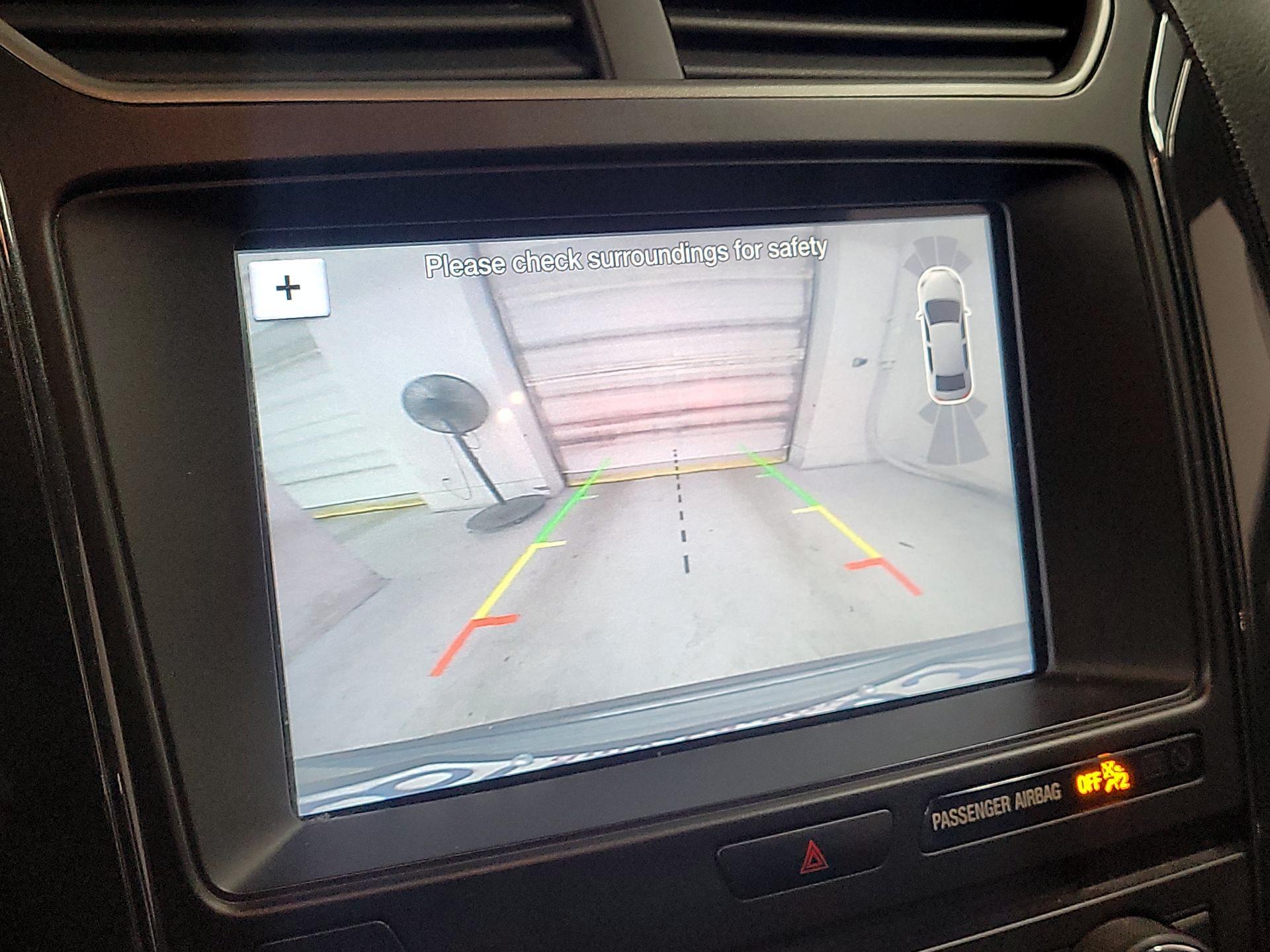 Thumbnail: 2018 Ford Explorer - 15