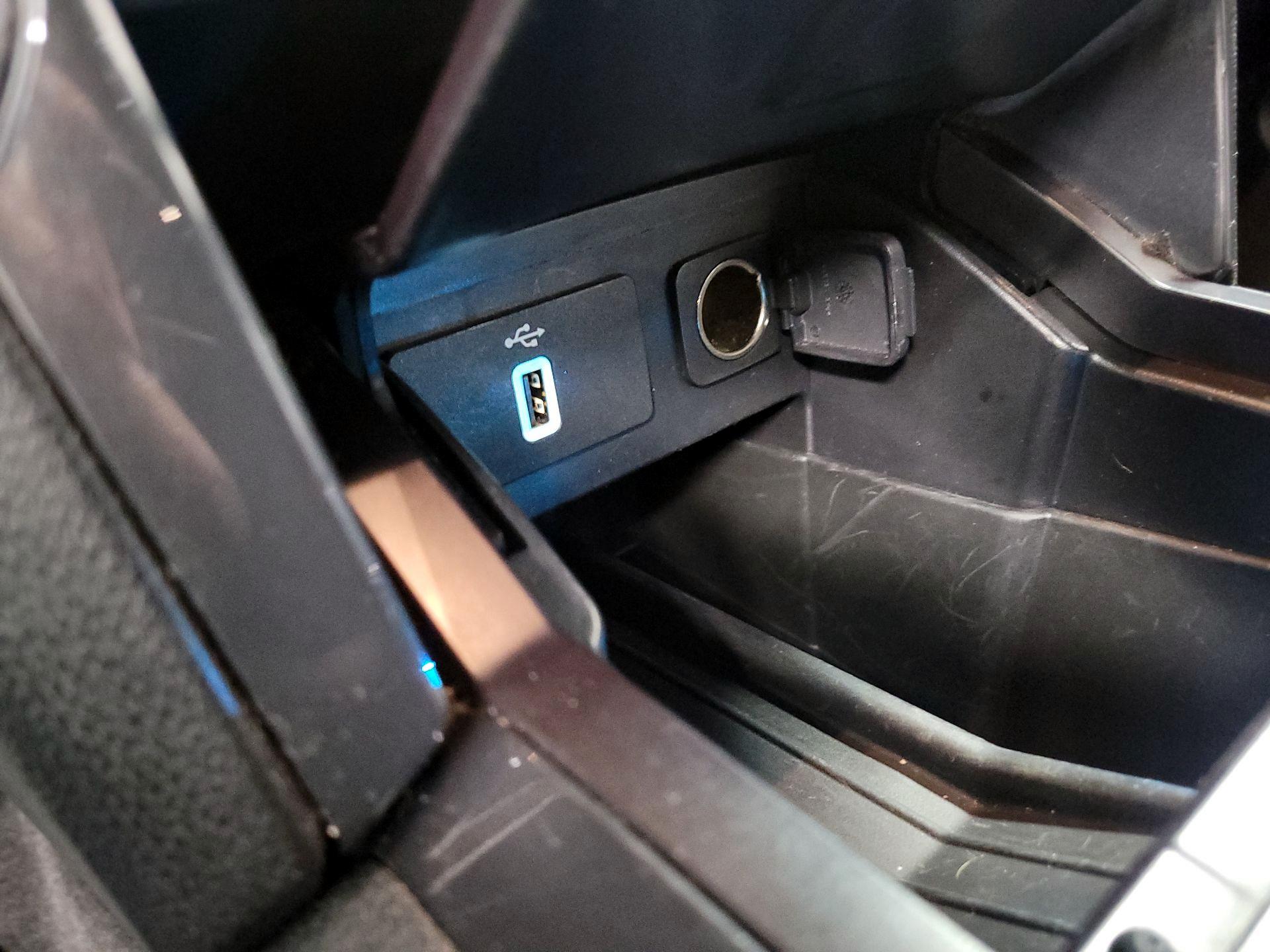 Thumbnail: 2018 Ford Explorer - 19