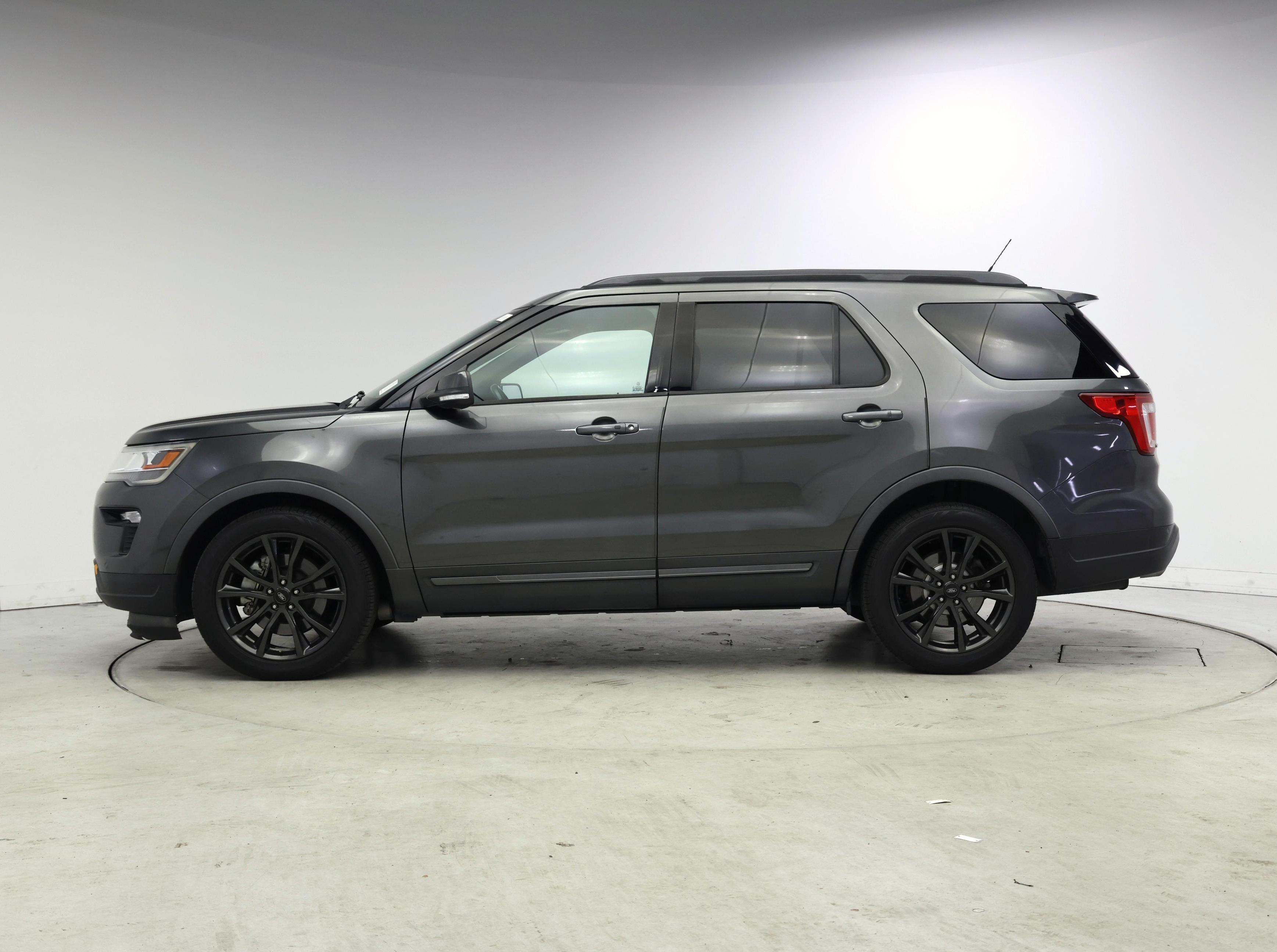 Thumbnail: 2018 Ford Explorer - 3