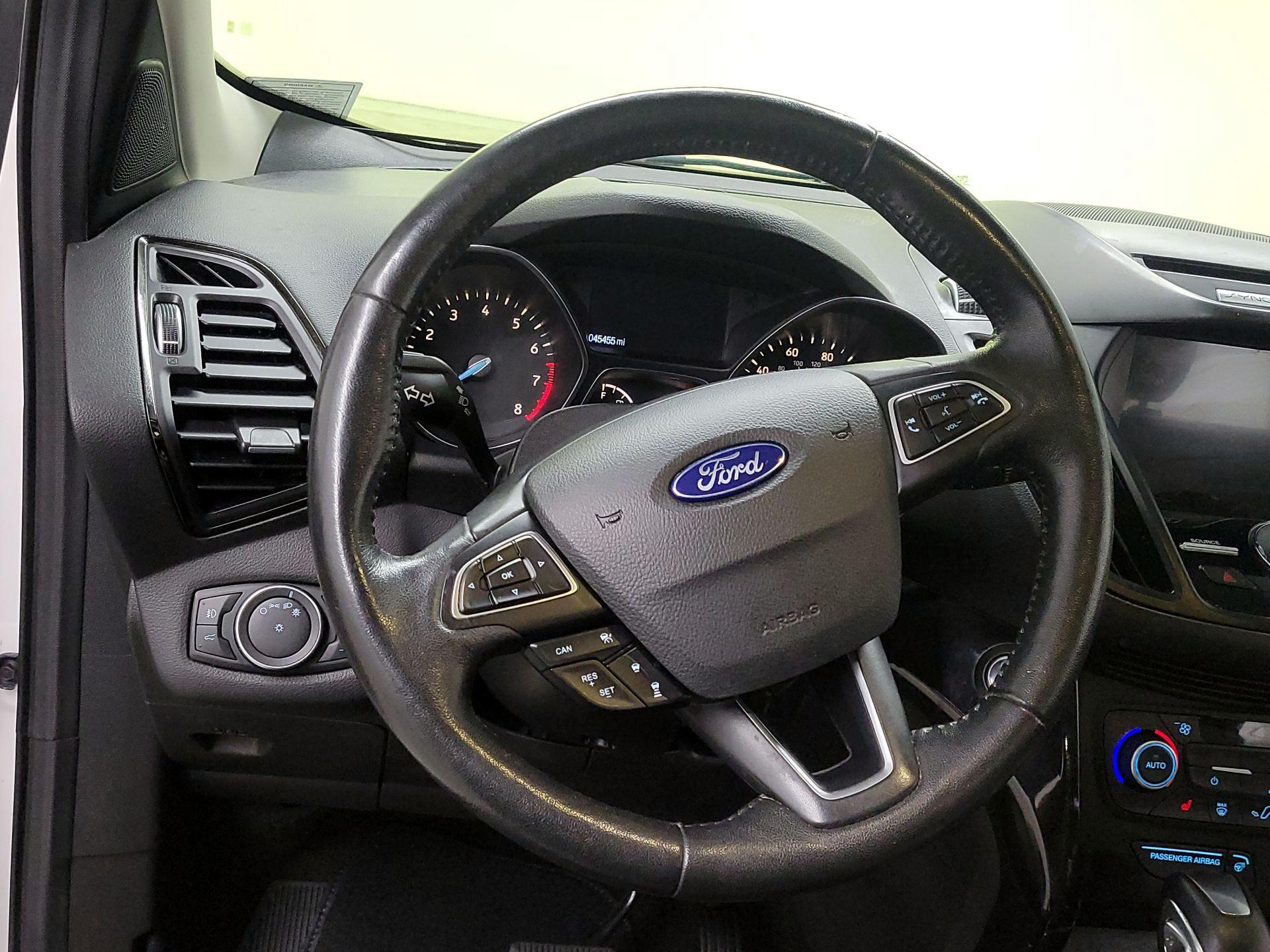 Thumbnail: 2018 Ford Escape - 10