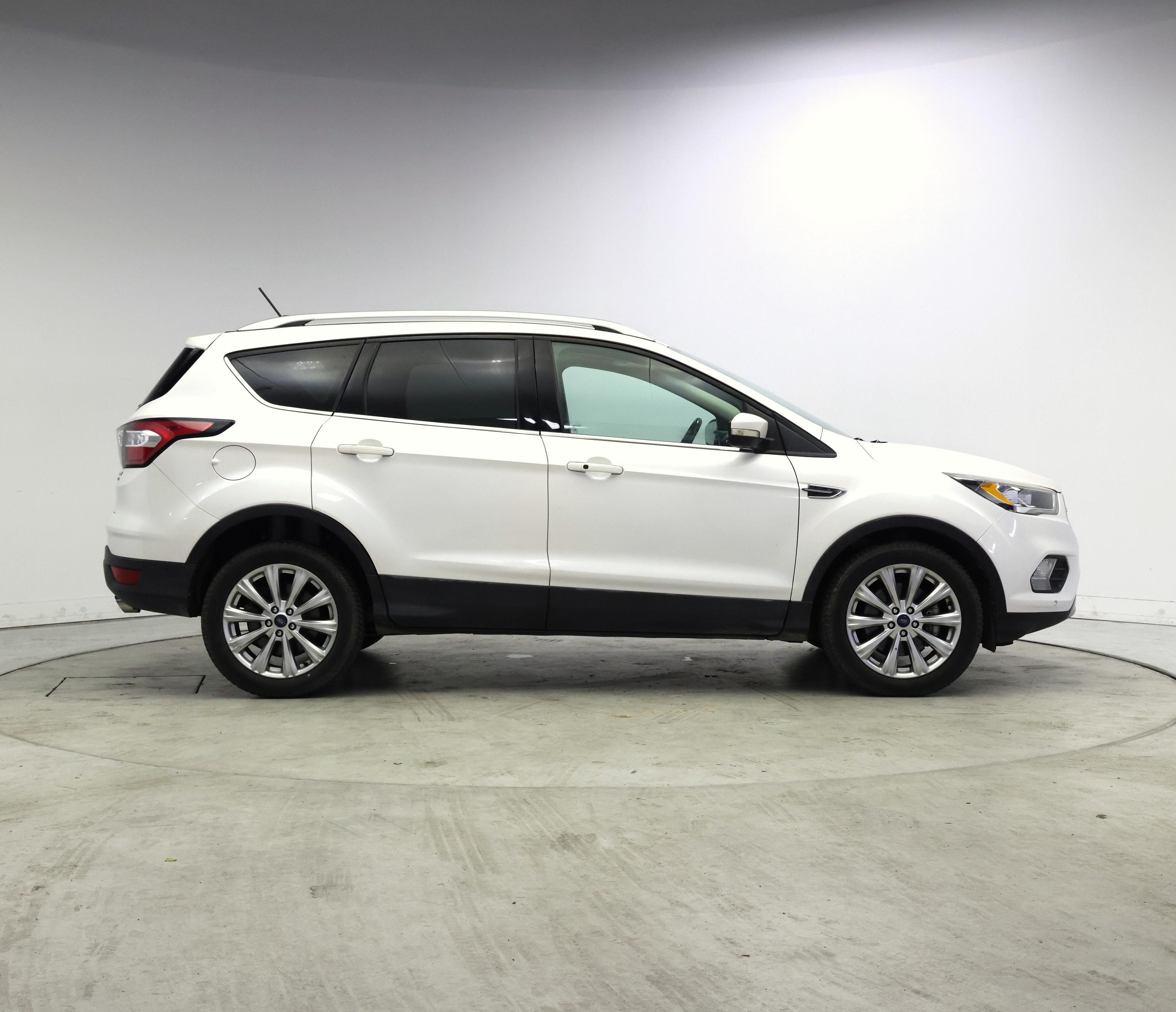 Thumbnail: 2018 Ford Escape - 7